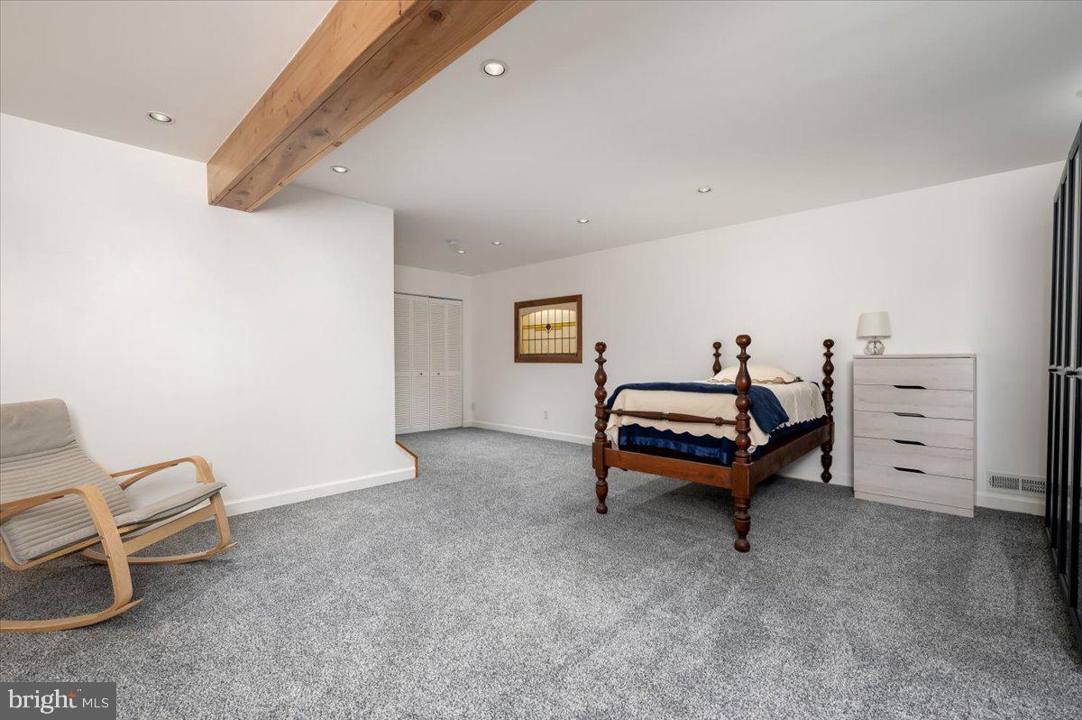 VALENTINE CREEK - Residential