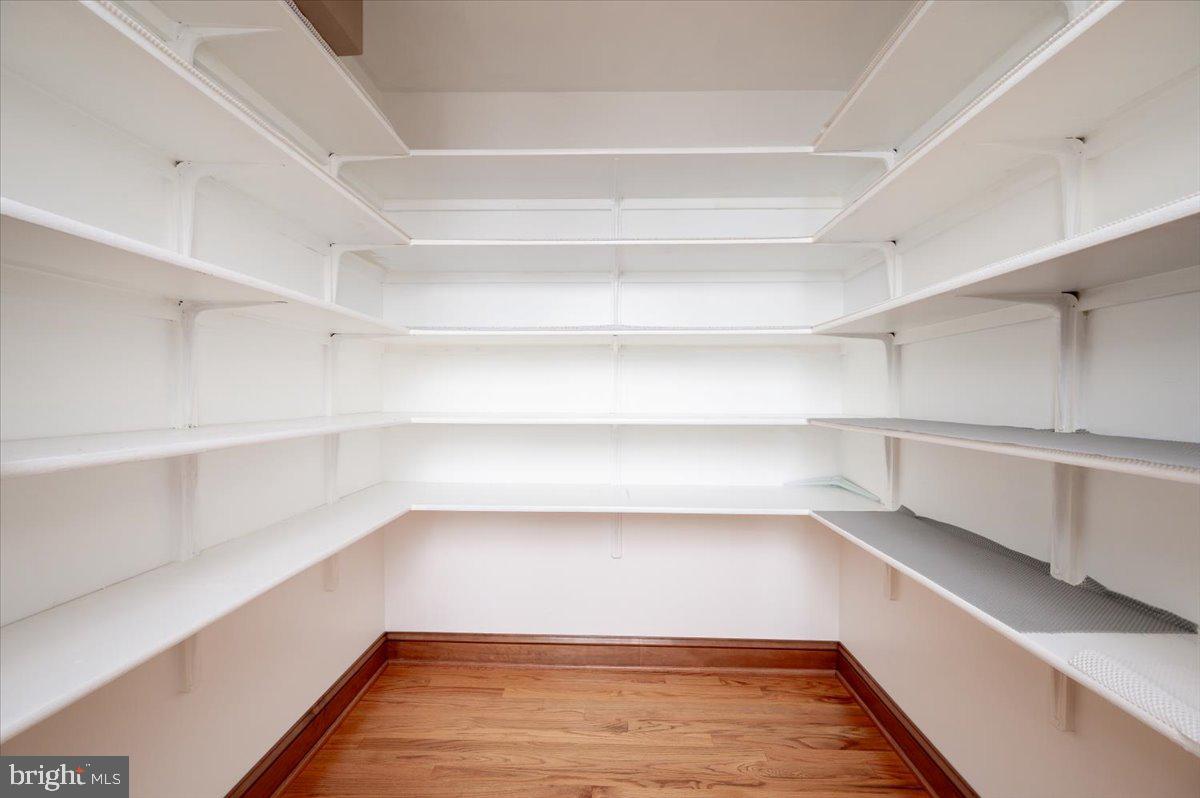 VALENTINE CREEK - Residential