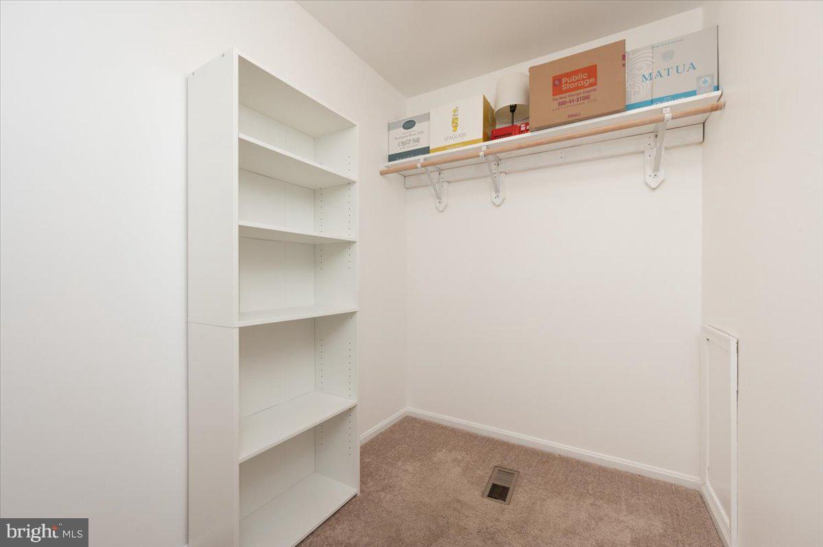 VALENTINE CREEK - Residential