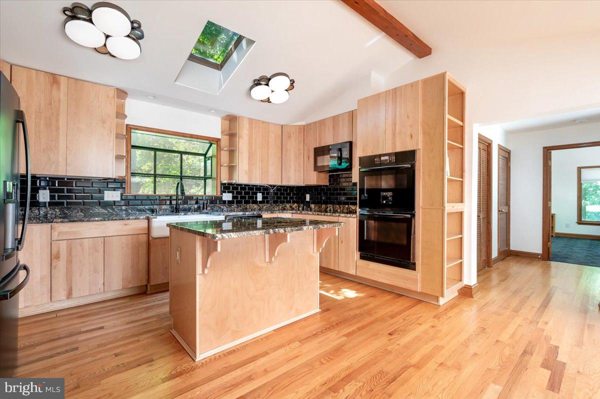 VALENTINE CREEK - Residential