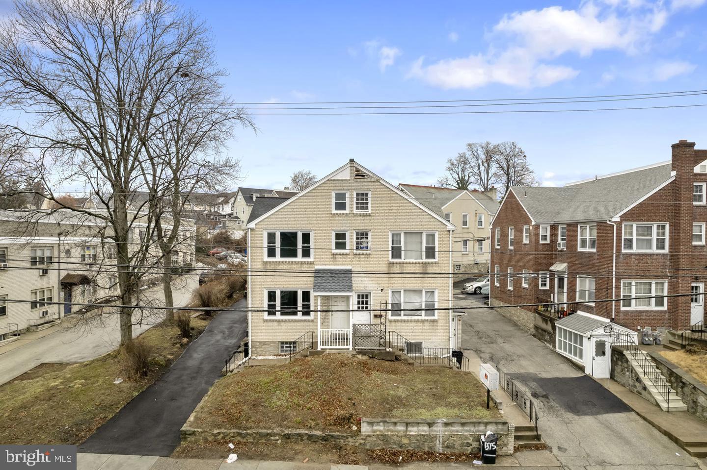 BEVERLY HILLS - Residential Income