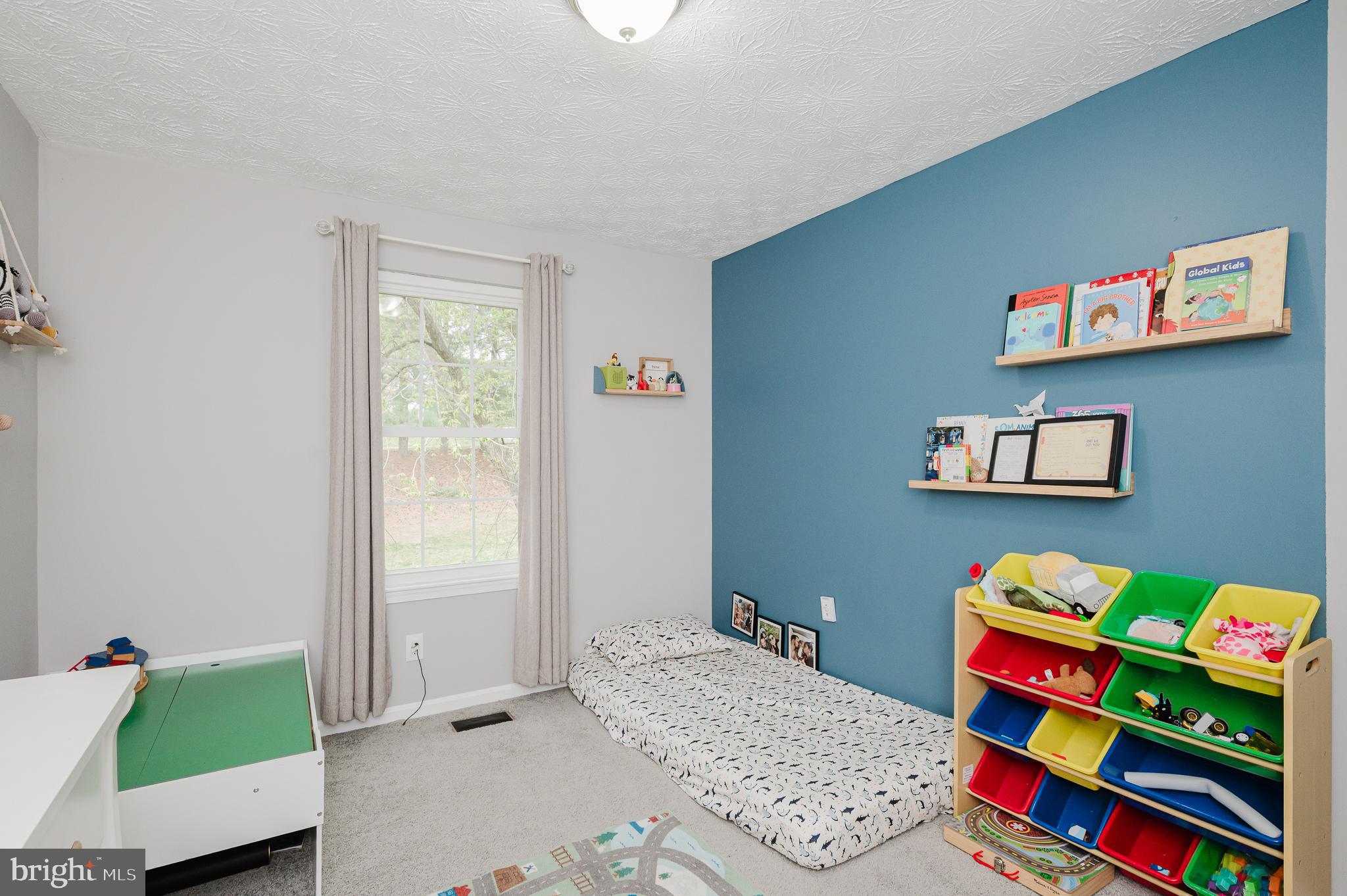 GREENBRIER HILLS - Residential