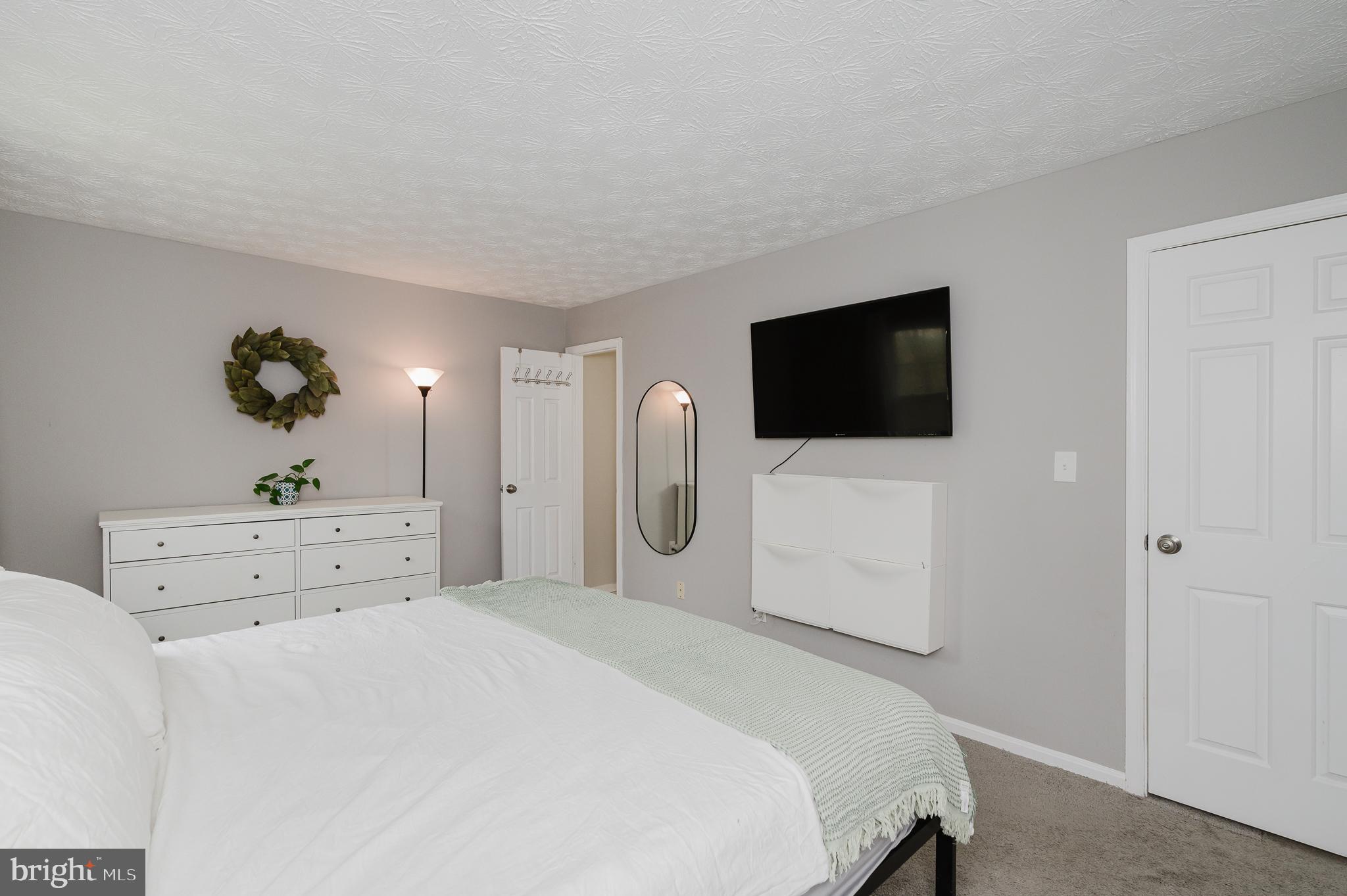 GREENBRIER HILLS - Residential