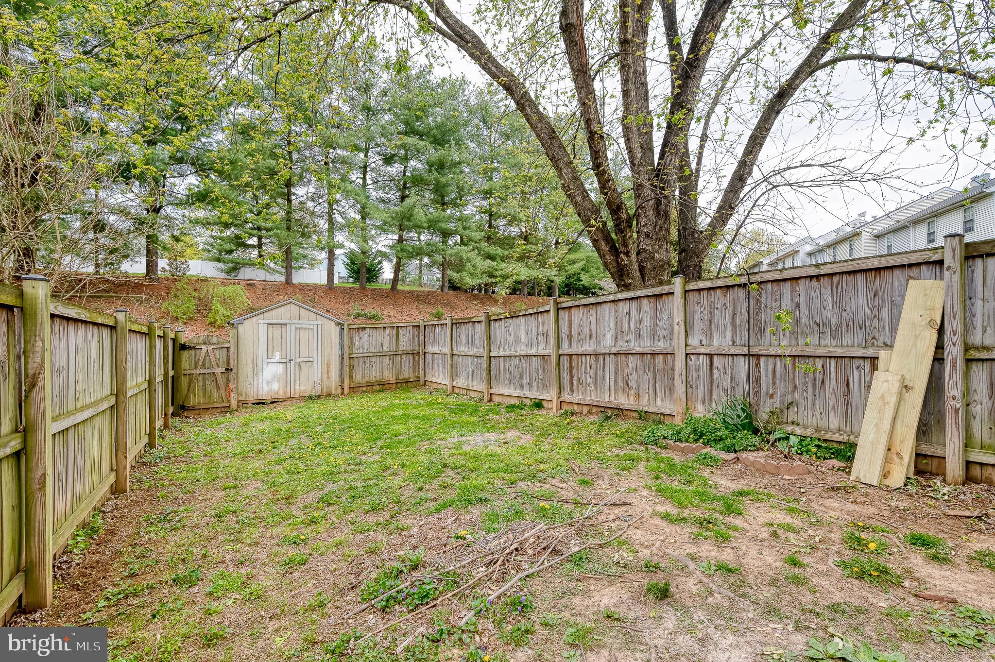 GREENBRIER HILLS - Residential