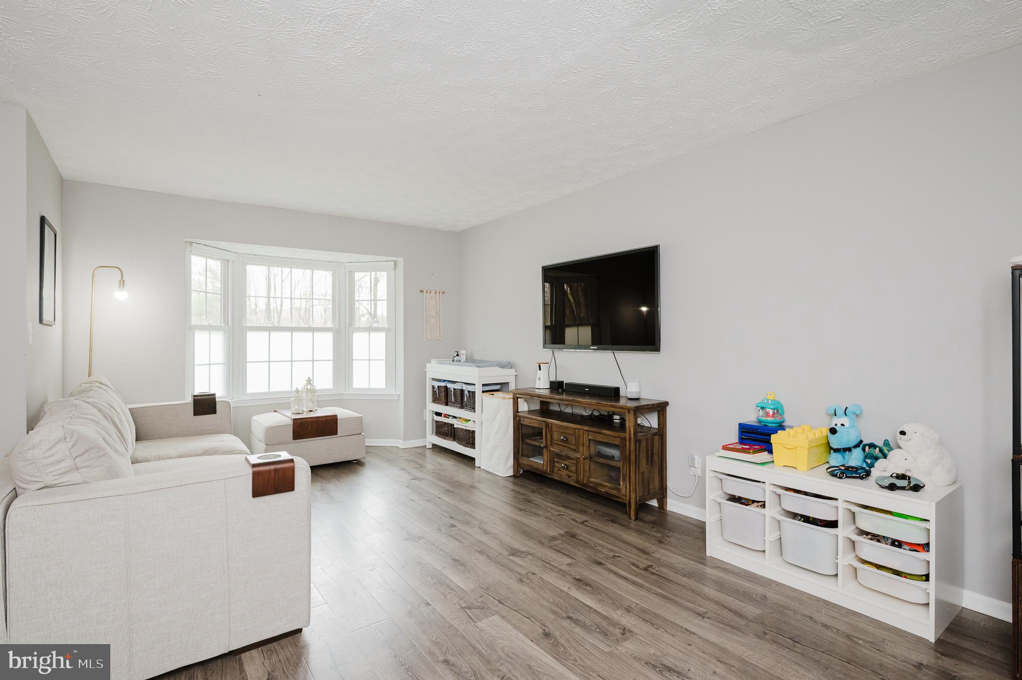 GREENBRIER HILLS - Residential