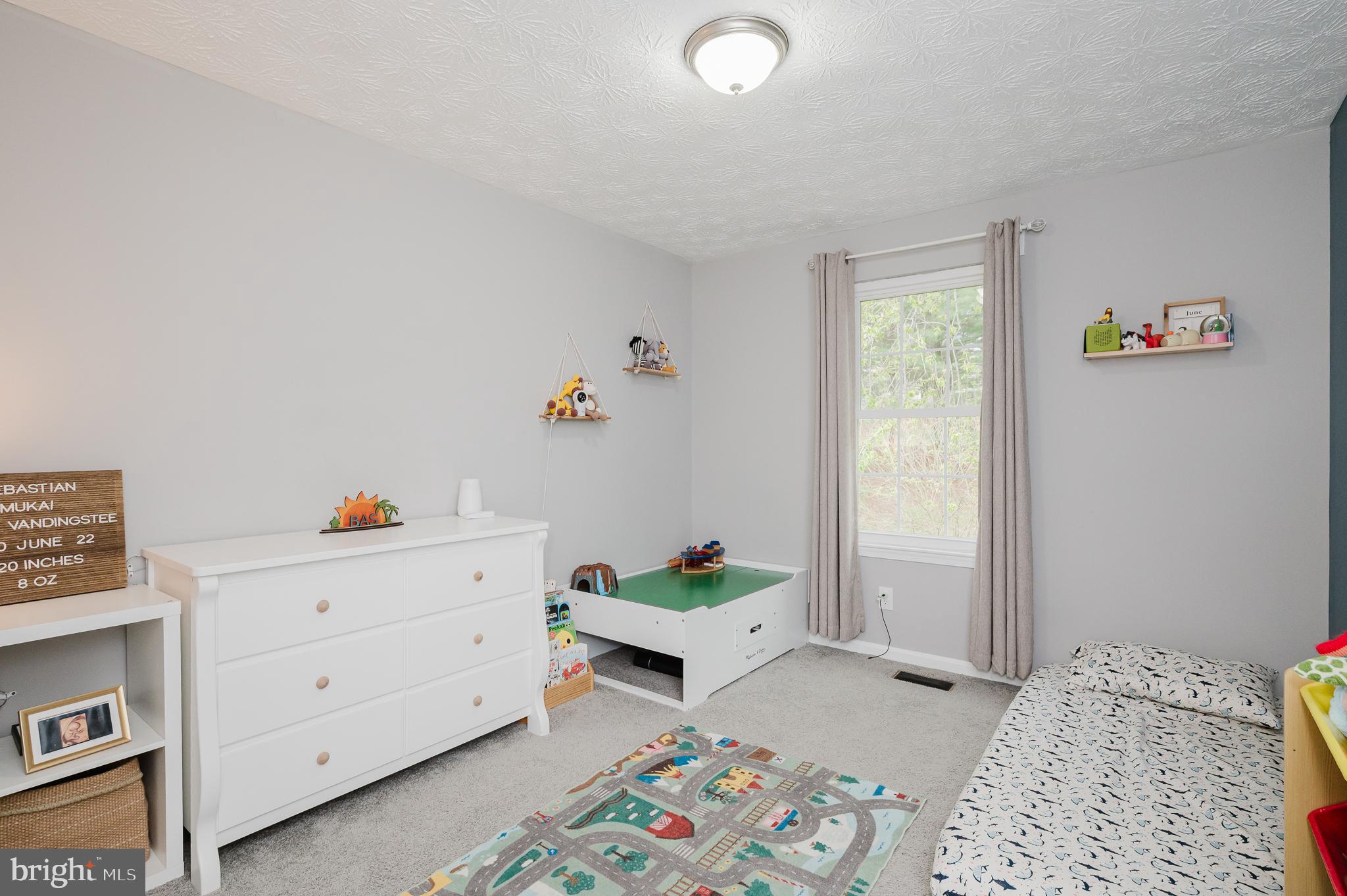 GREENBRIER HILLS - Residential