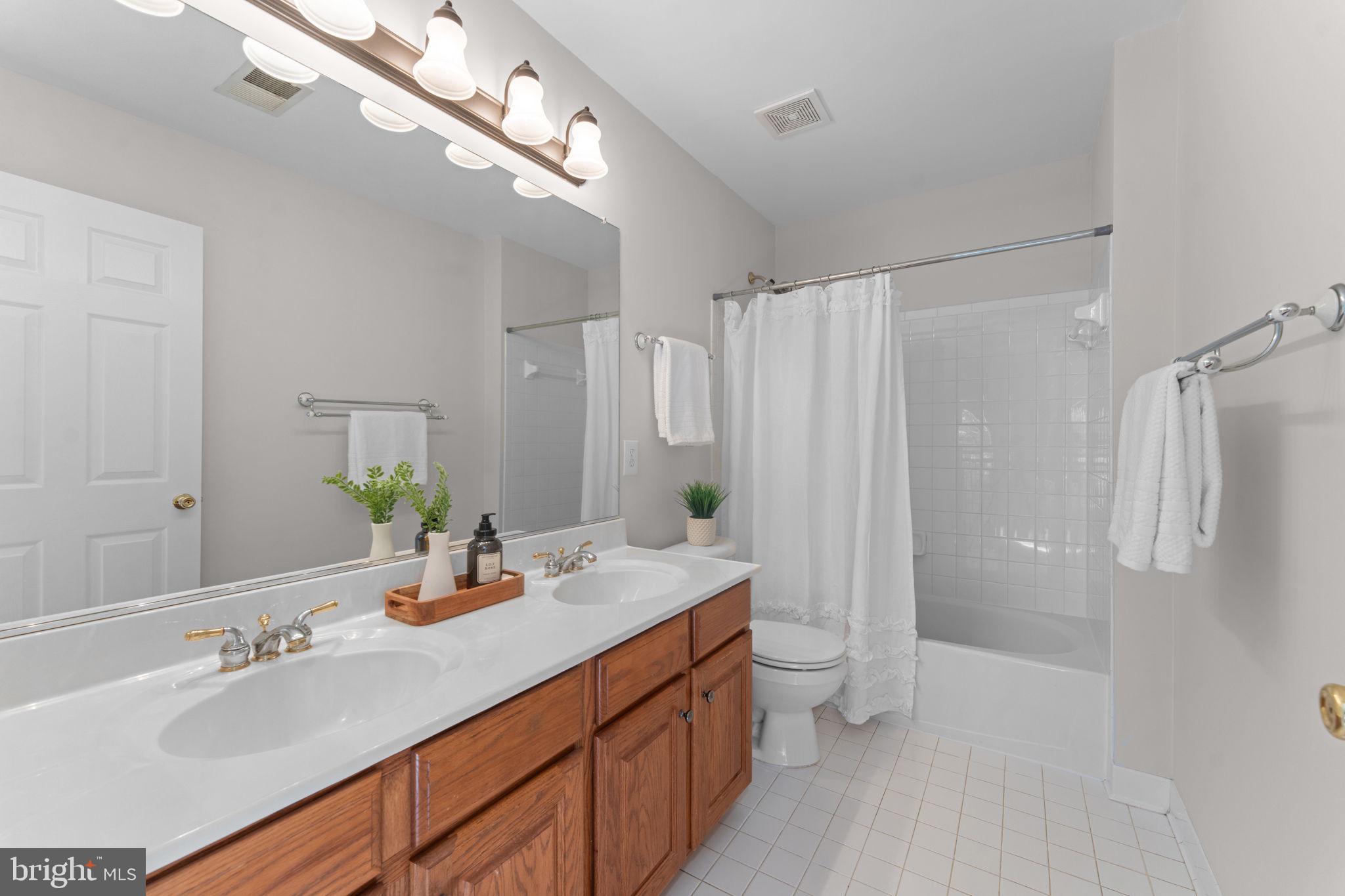 SHEFFIELD MANOR - Residential