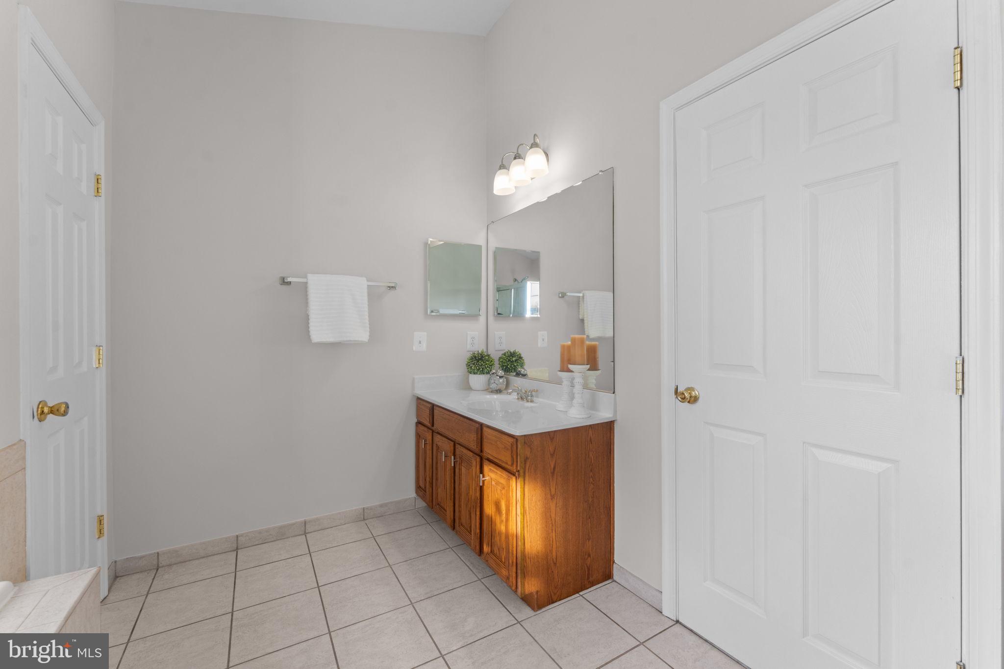 SHEFFIELD MANOR - Residential