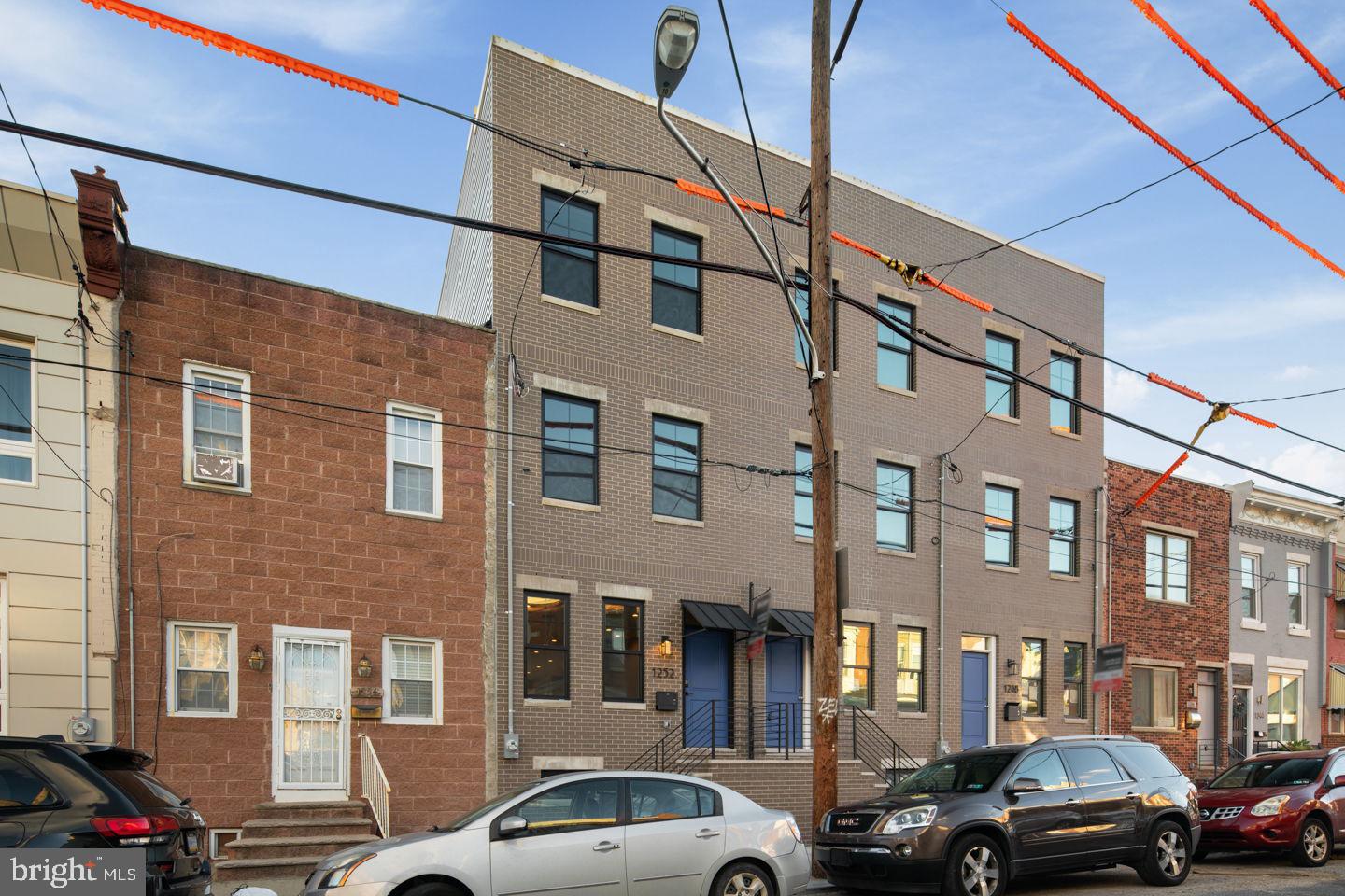 POINT BREEZE - Residential