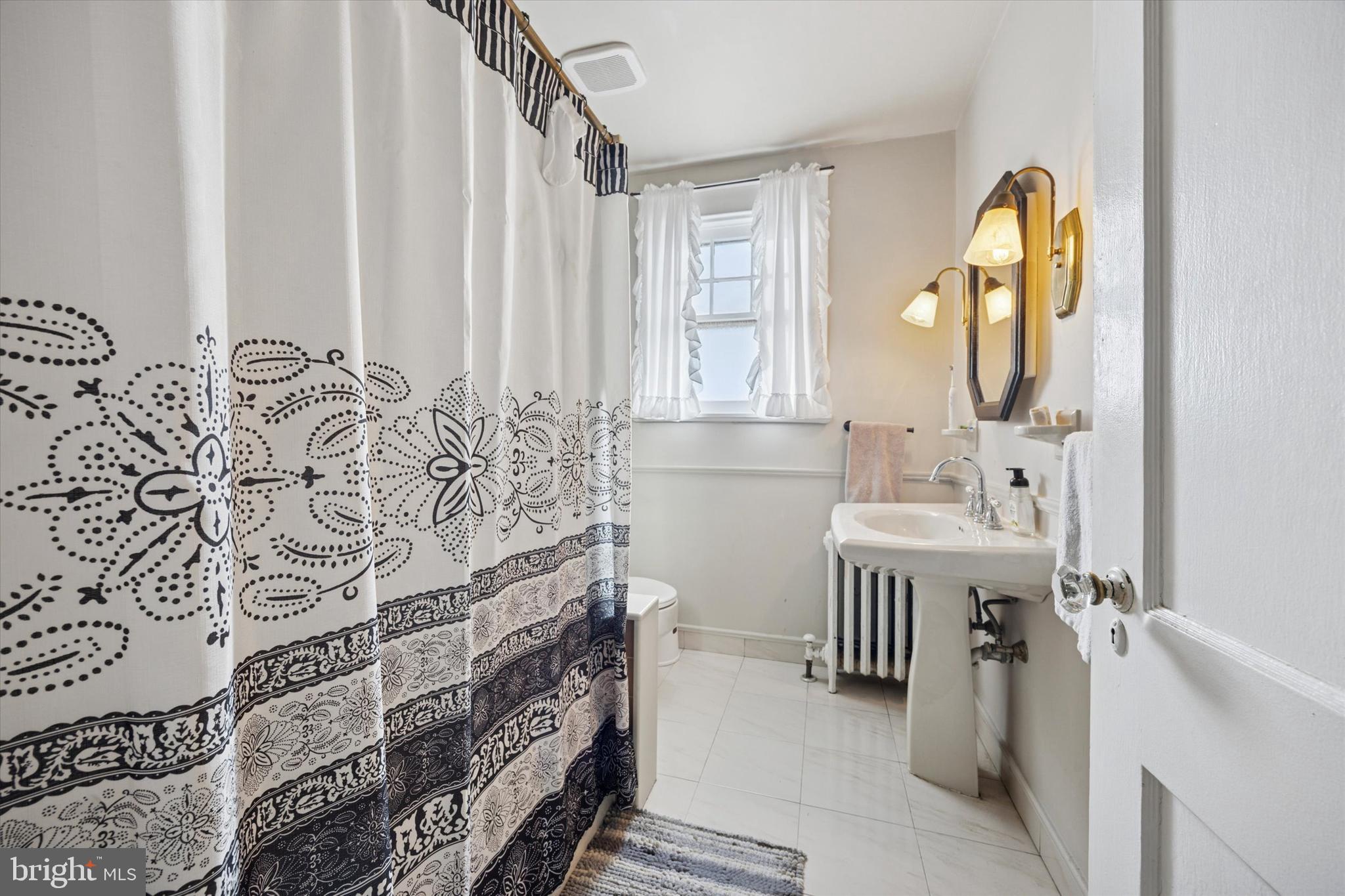 DREXEL HILL - Residential Lease