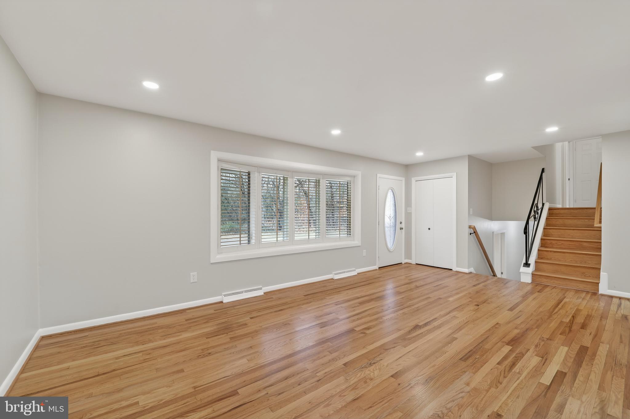 AUTH VILLAGE - Residential