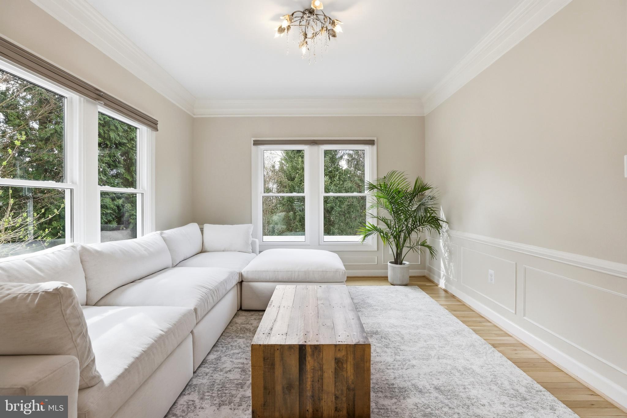 KINGS BRIDGE - Residential