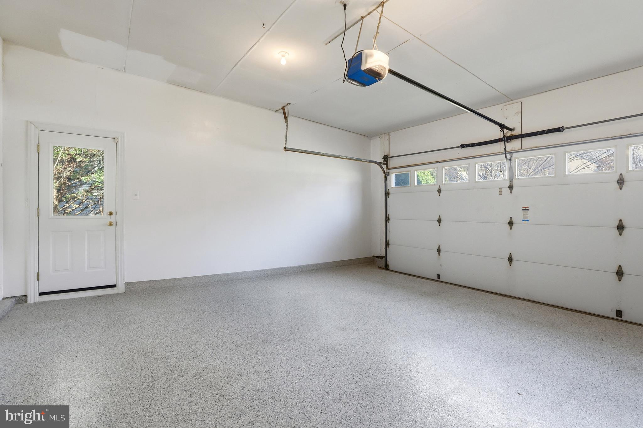 KINGS BRIDGE - Residential