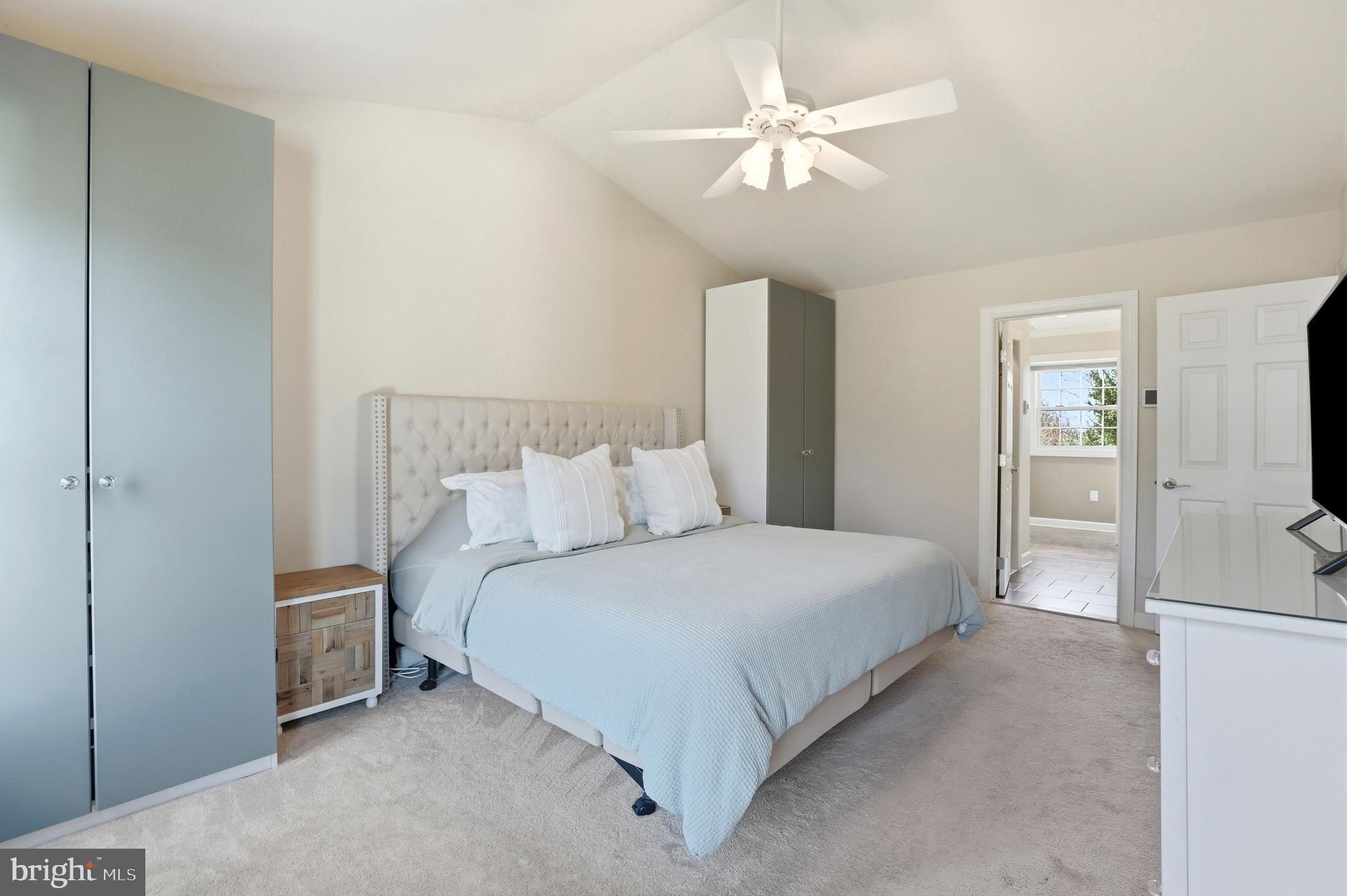 KINGS BRIDGE - Residential