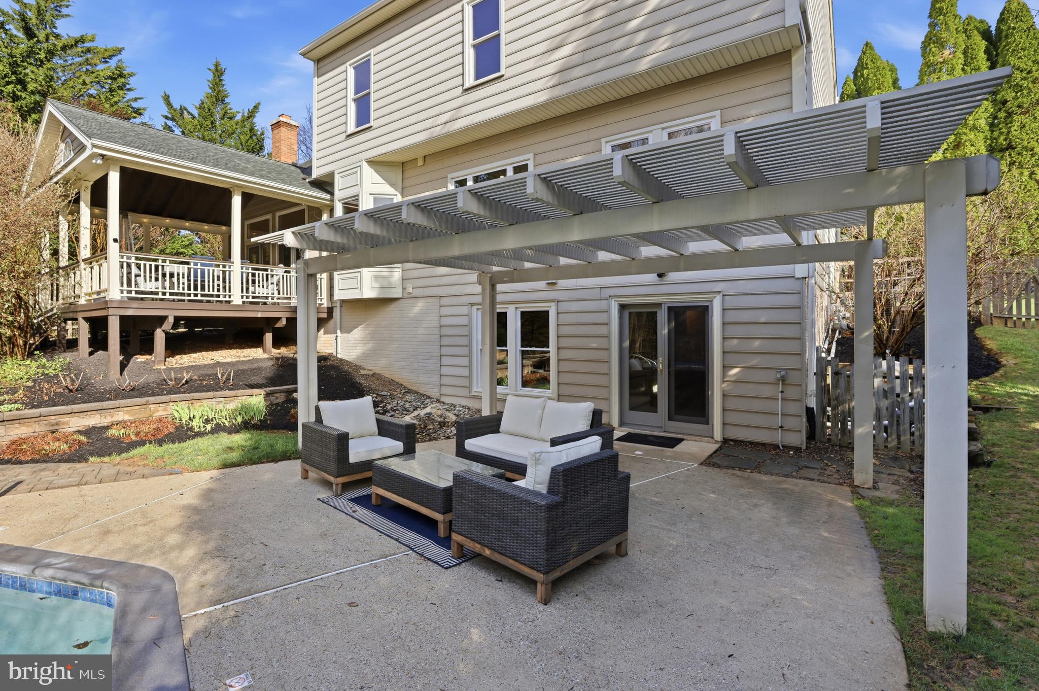 KINGS BRIDGE - Residential