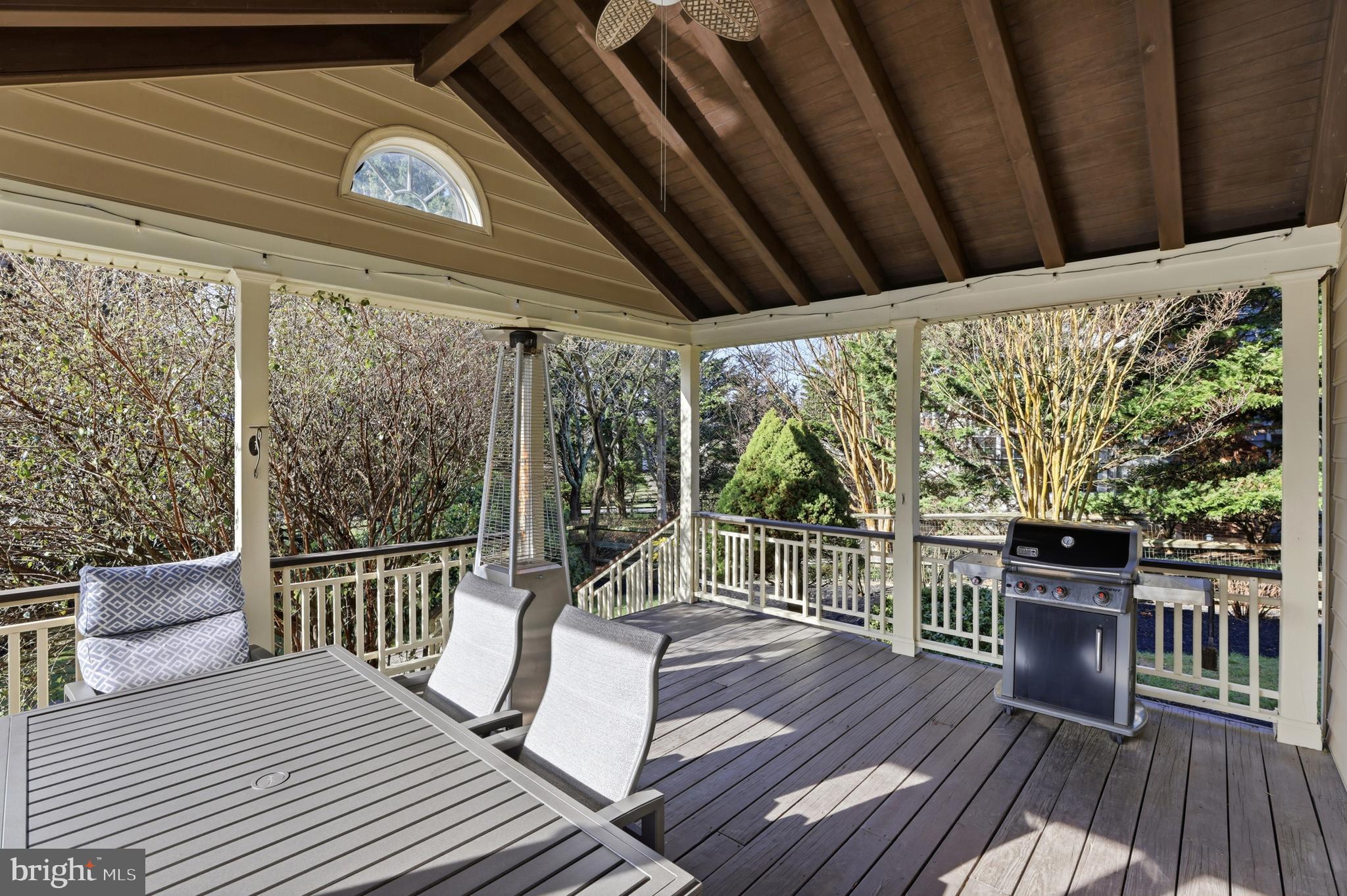 KINGS BRIDGE - Residential