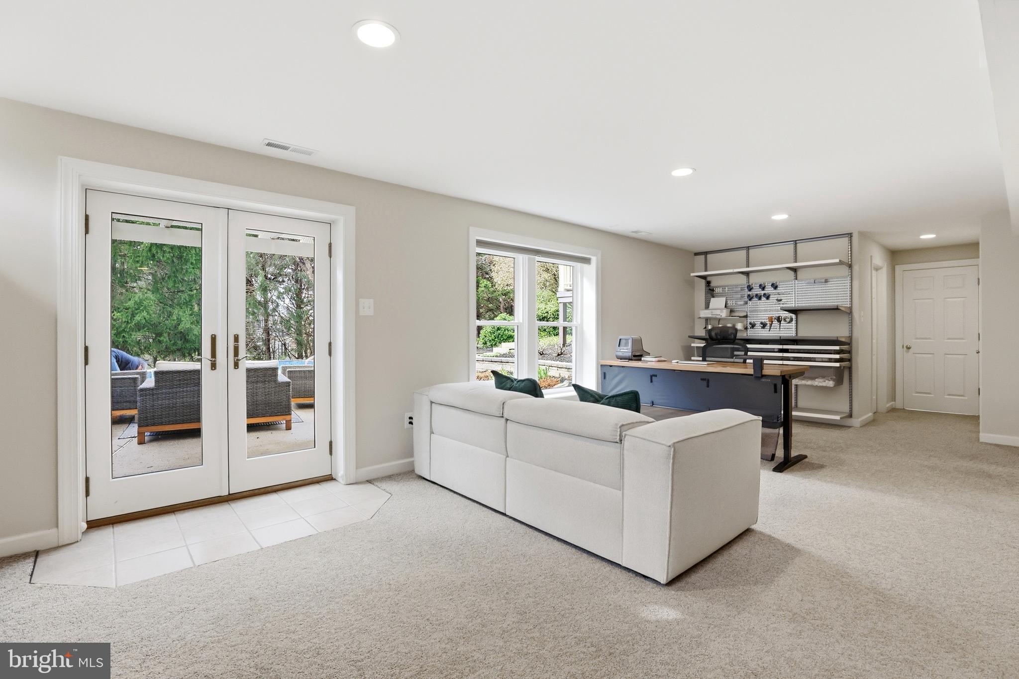 KINGS BRIDGE - Residential