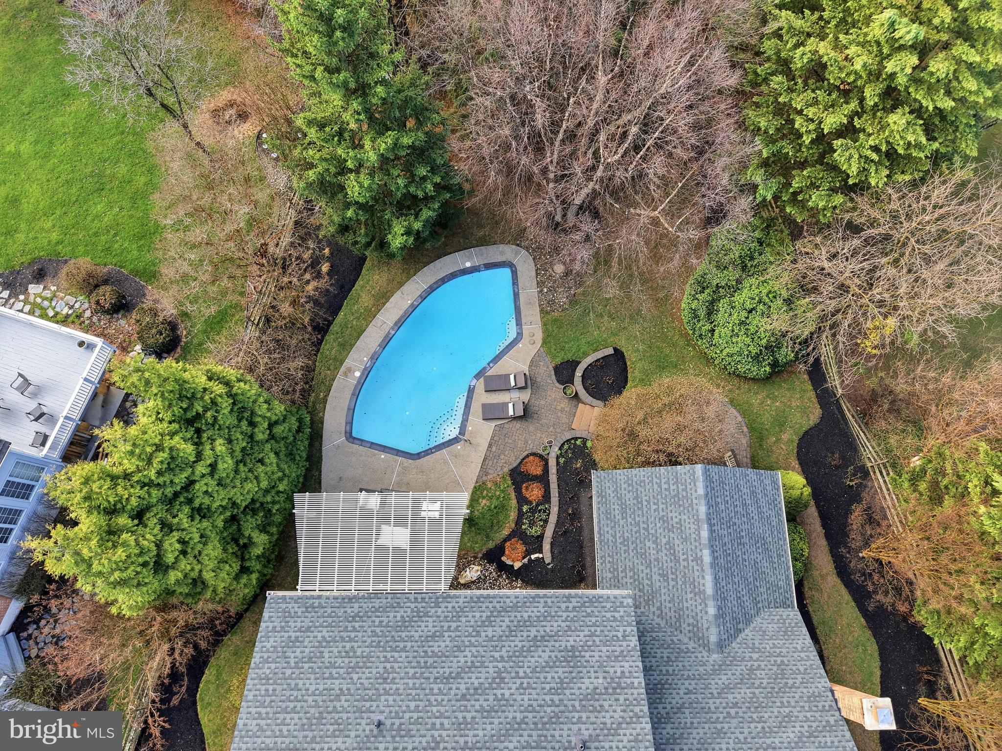 KINGS BRIDGE - Residential