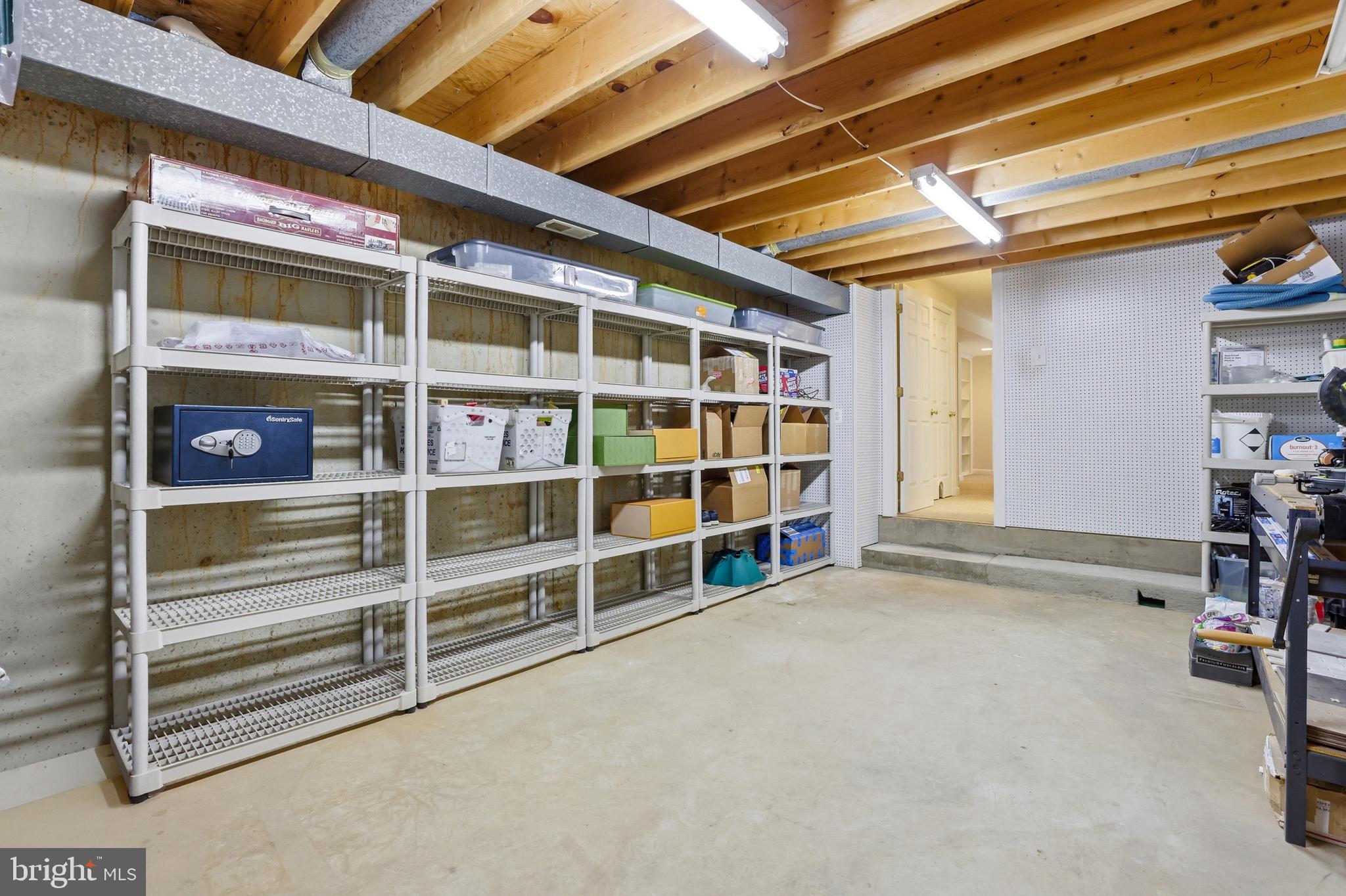 KINGS BRIDGE - Residential