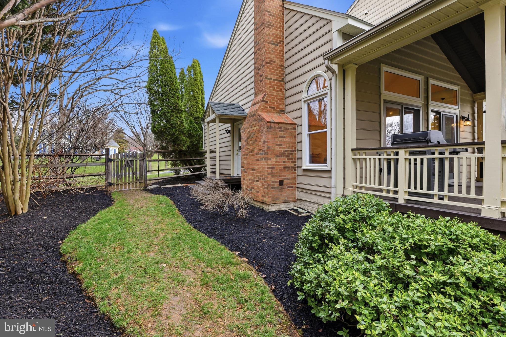 KINGS BRIDGE - Residential