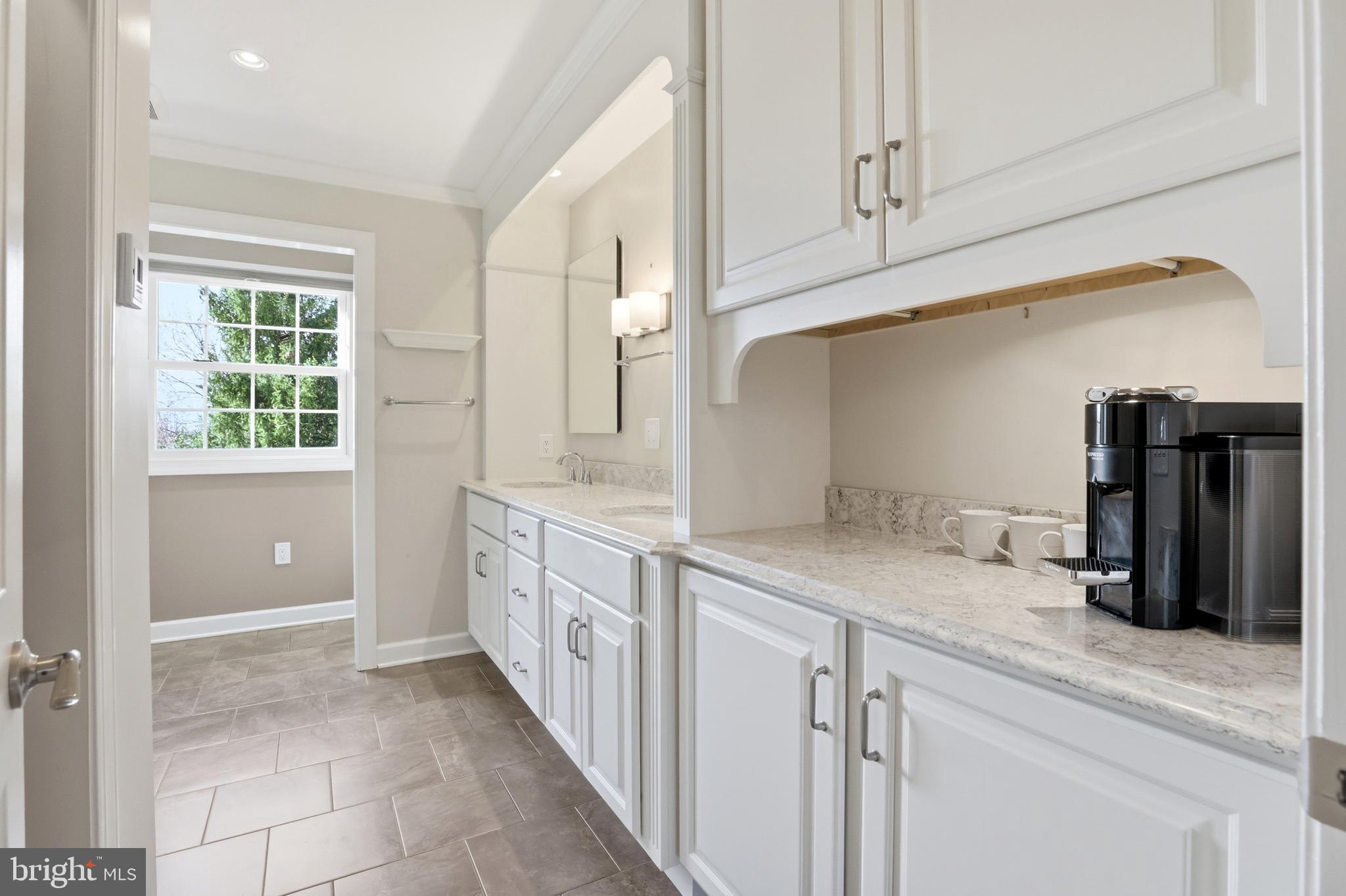 KINGS BRIDGE - Residential