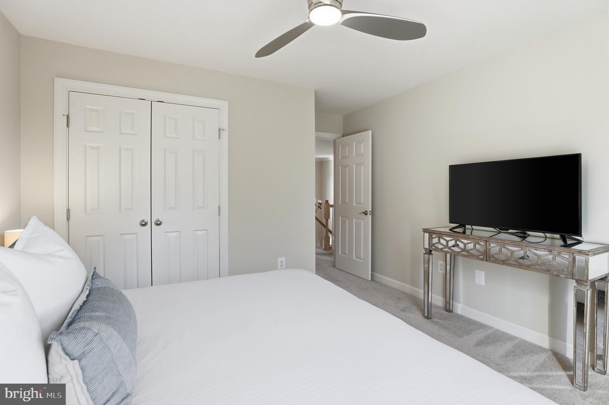 KINGS BRIDGE - Residential