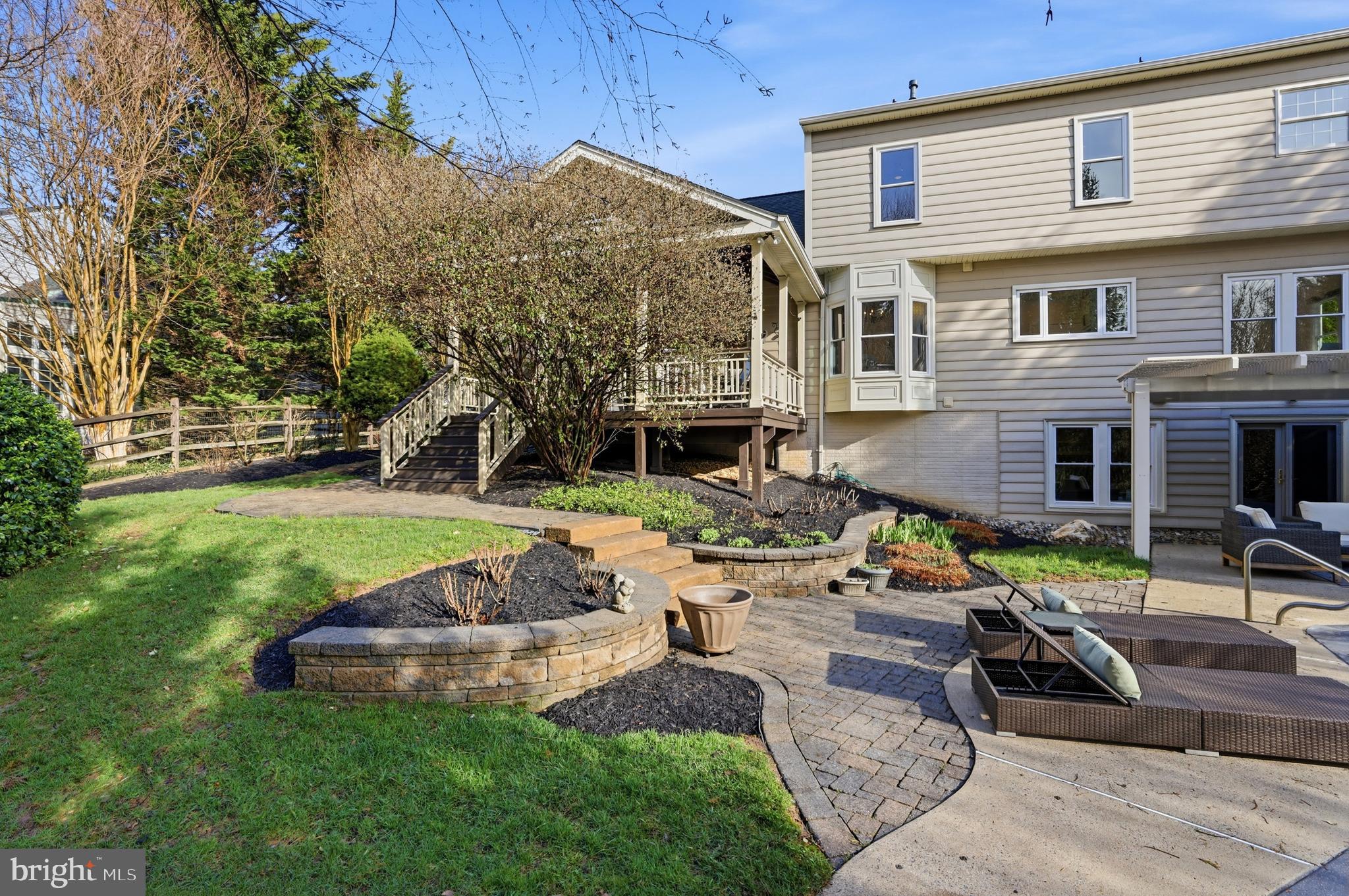 KINGS BRIDGE - Residential