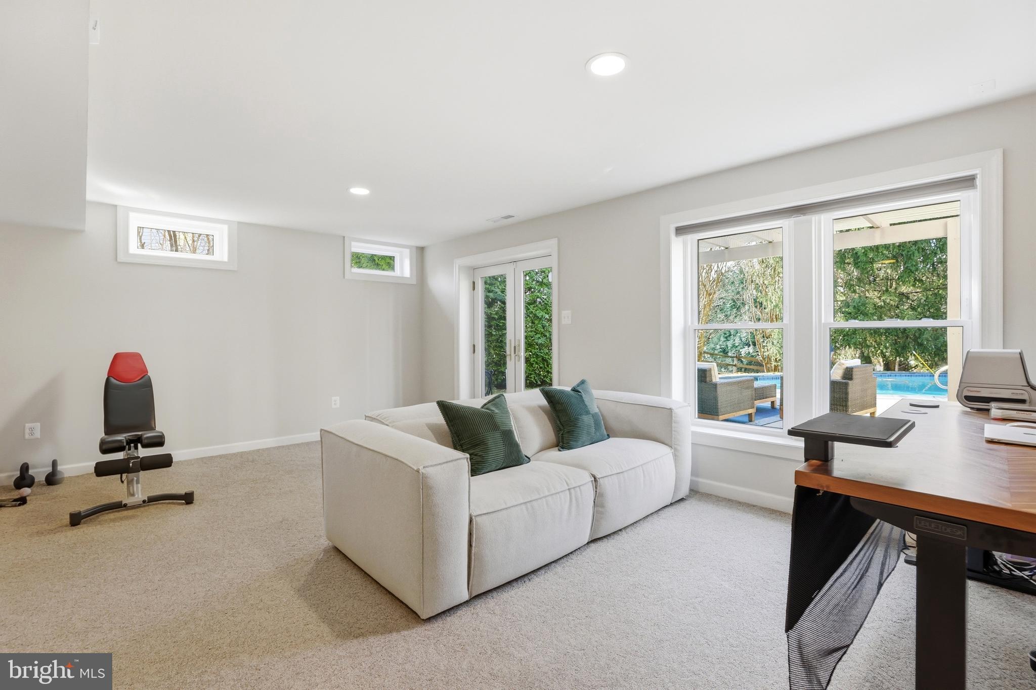 KINGS BRIDGE - Residential