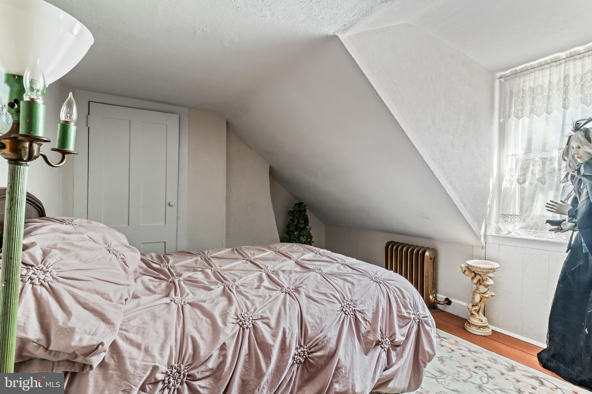 NONE AV AILBLE - Residential