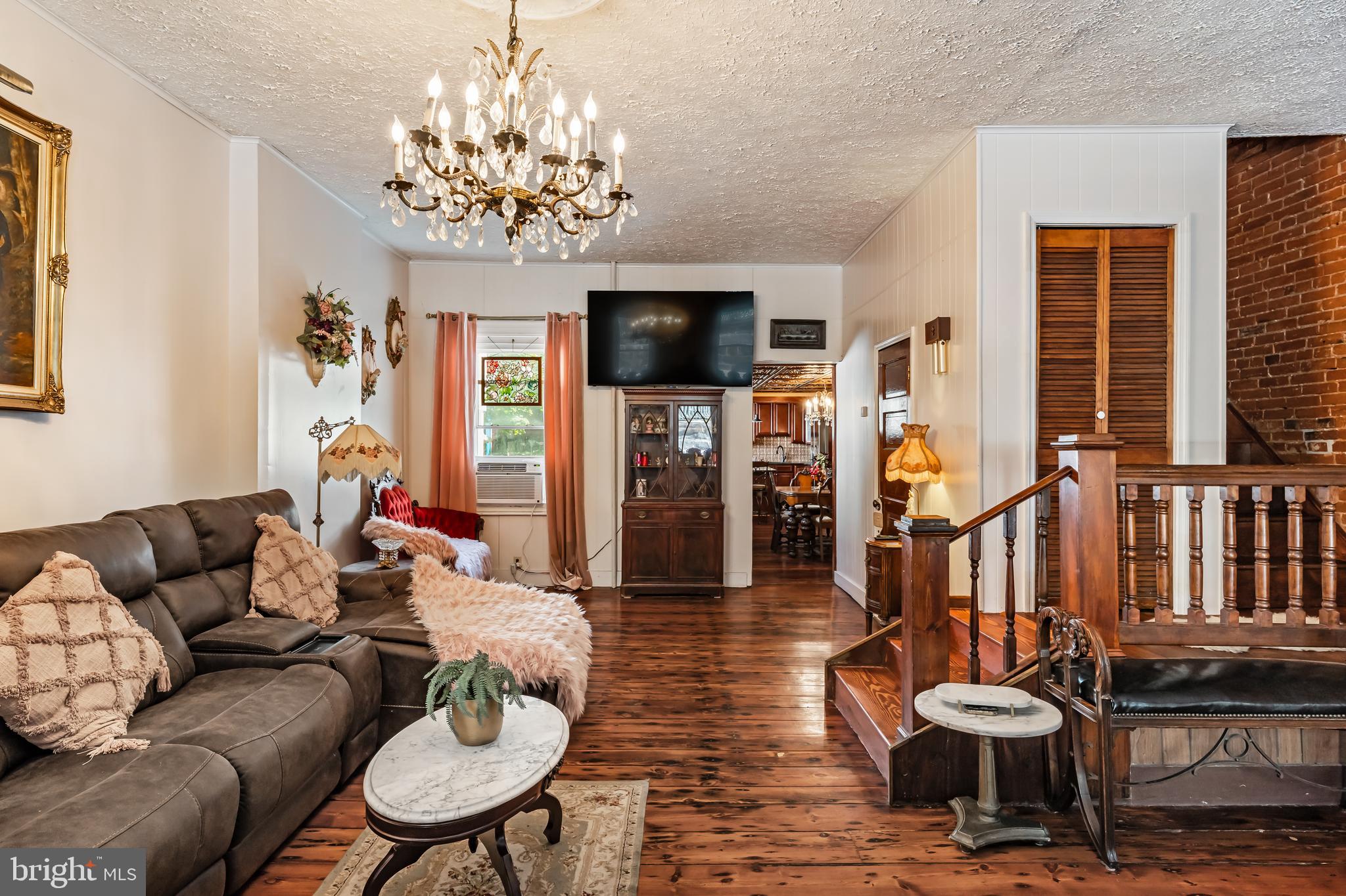 NONE AV AILBLE - Residential