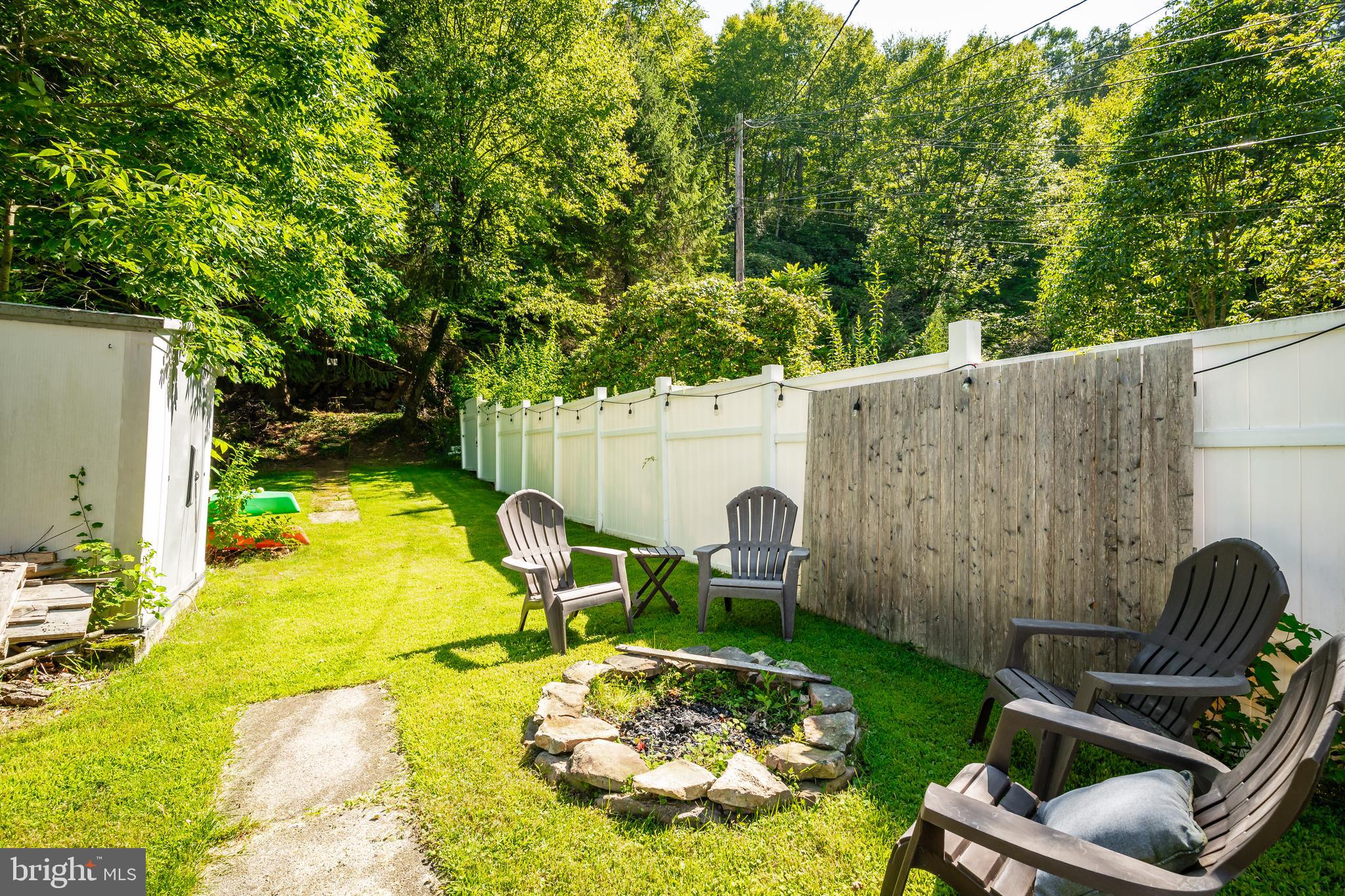 NONE AV AILBLE - Residential