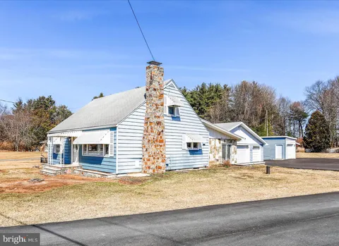 11909 Loop Road, Fayetteville, PA MLS: PAFL2025580