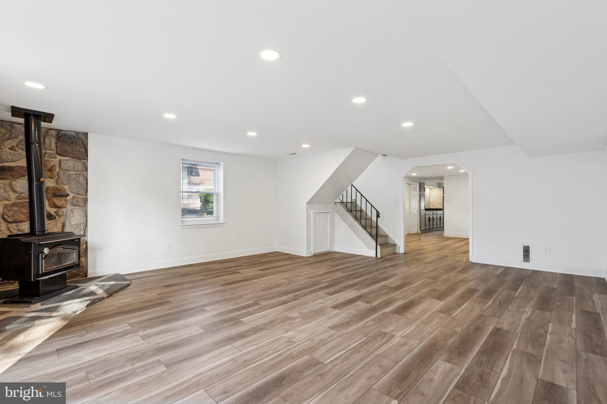 SOMERTON - Residential