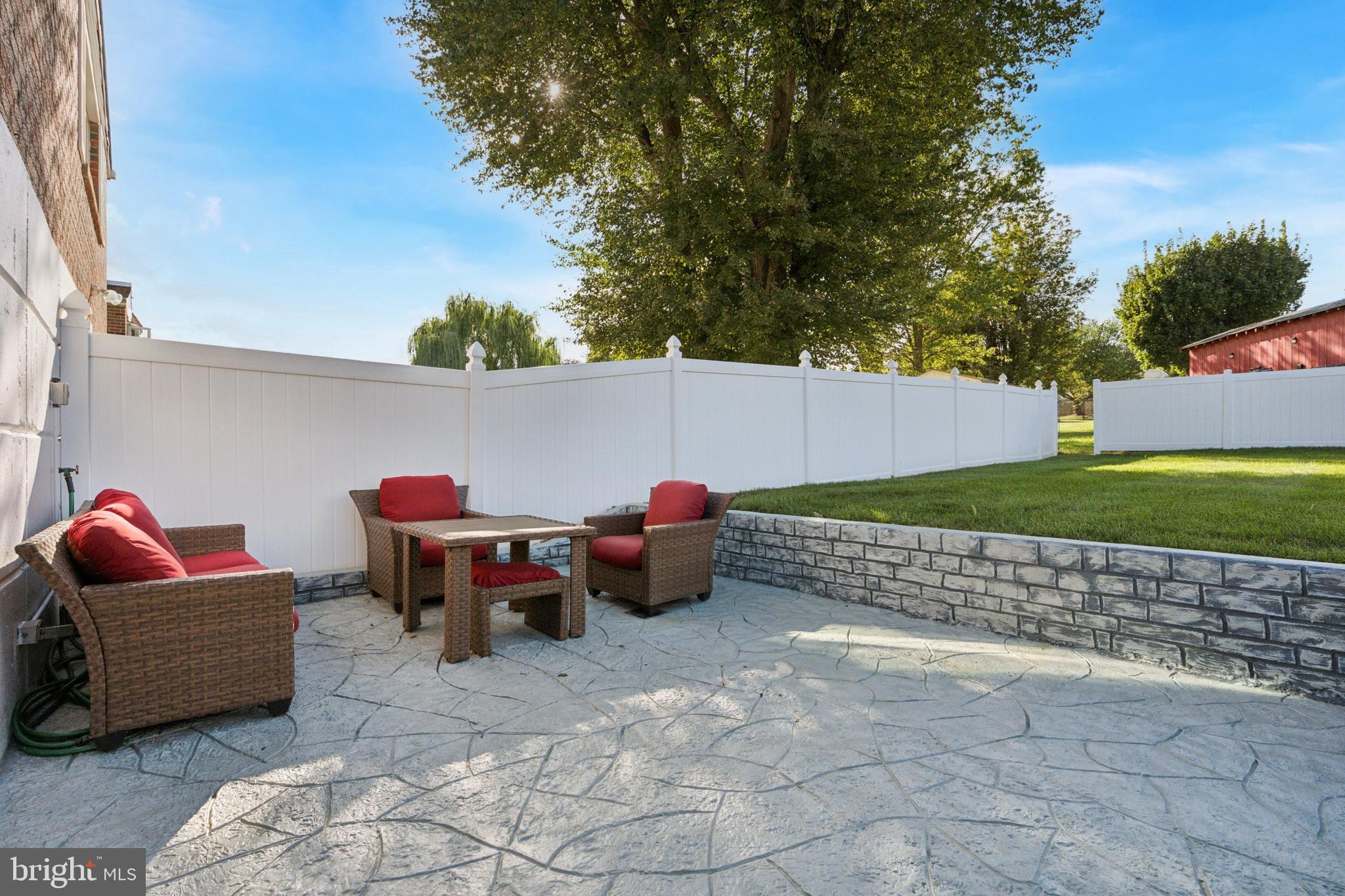 SOMERTON - Residential