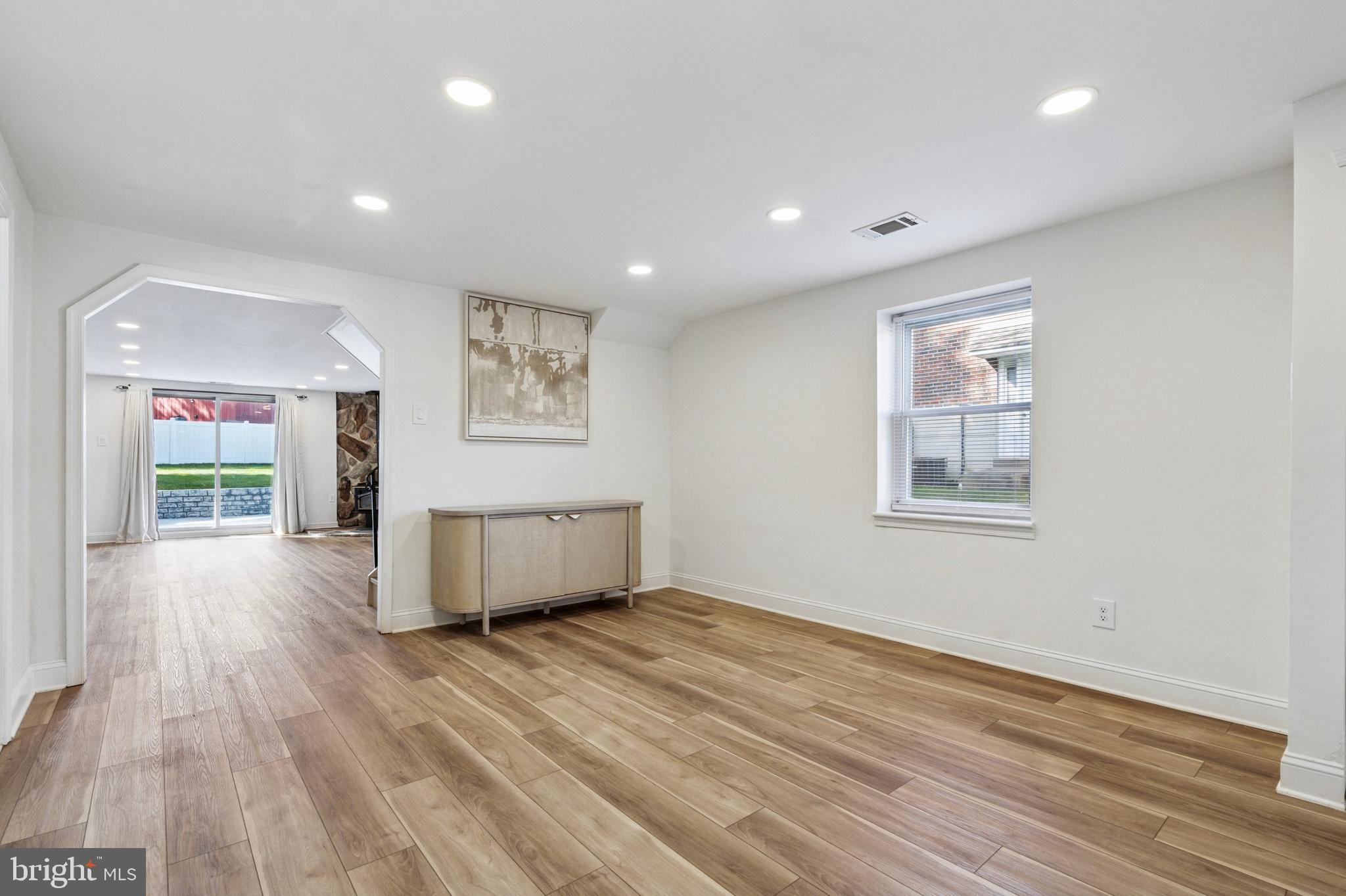 SOMERTON - Residential