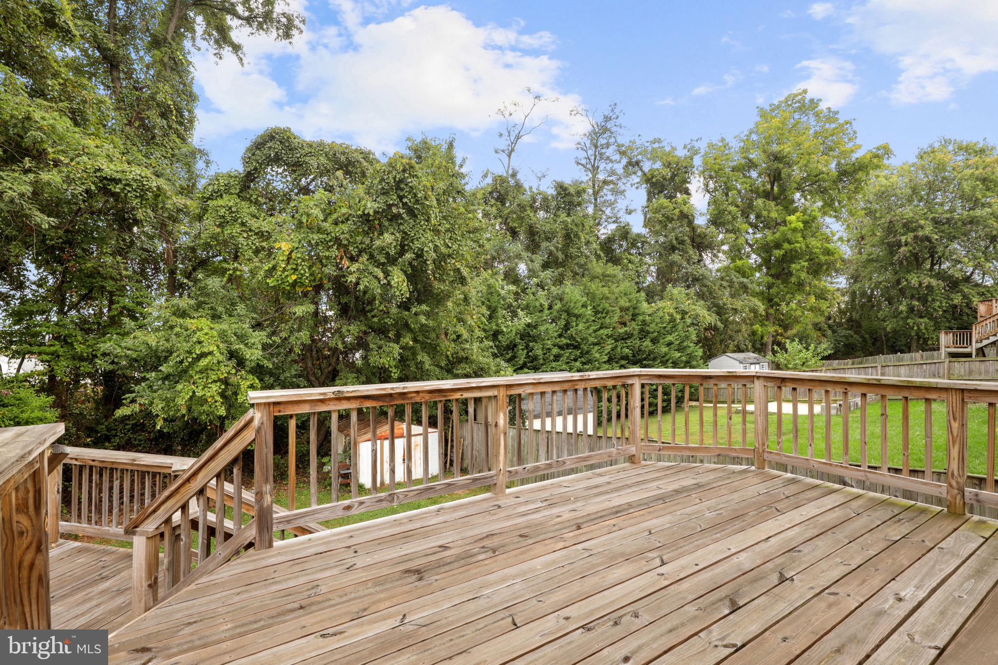 CATONSVILLE MANOR - Residential