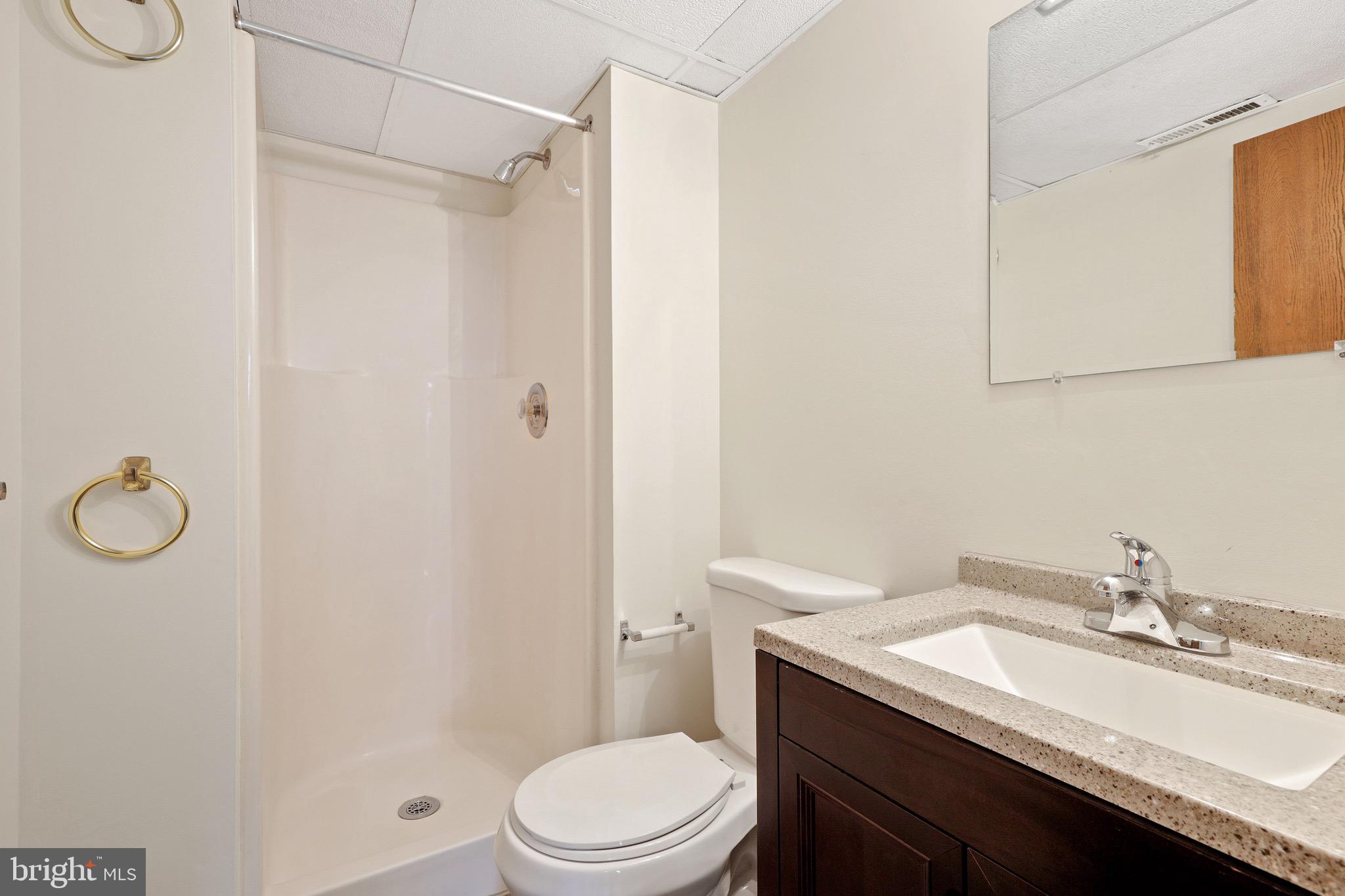 CATONSVILLE MANOR - Residential