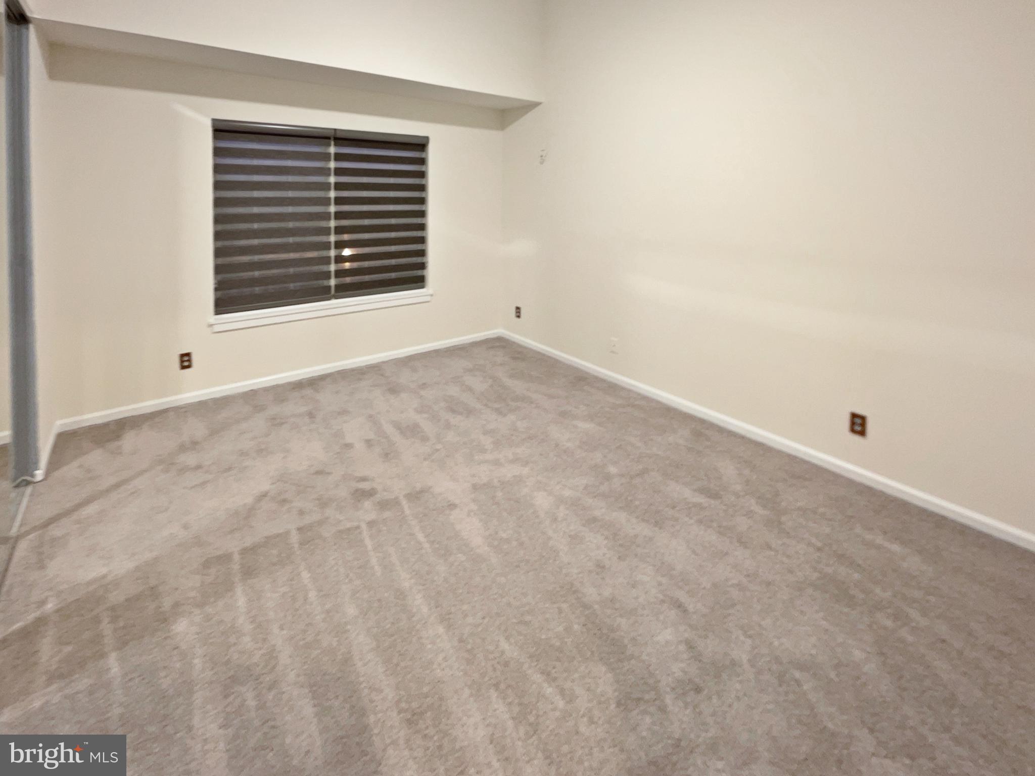 KINGSTOWNE - Residential