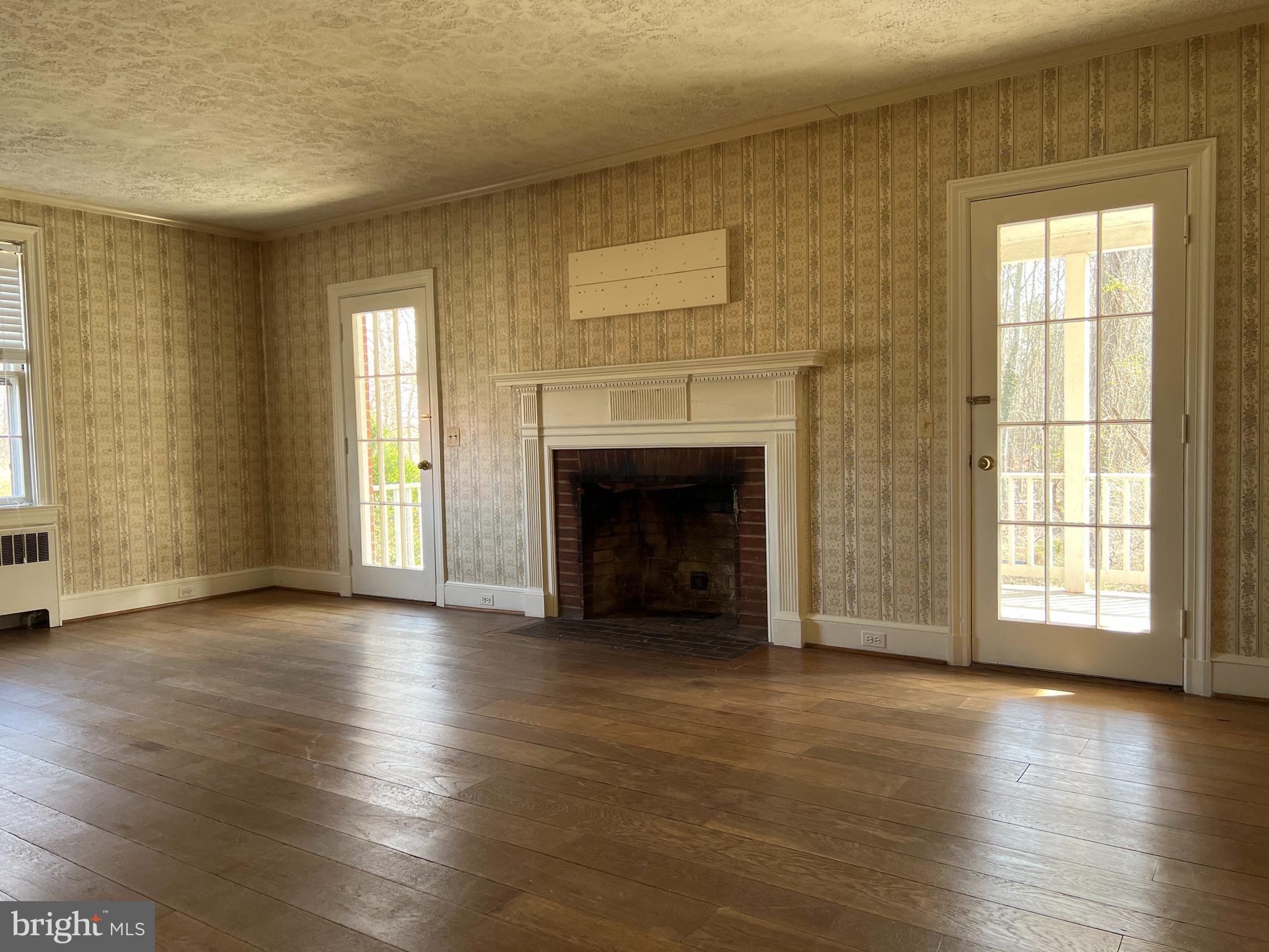 MARSHALL, VA - Residential Lease