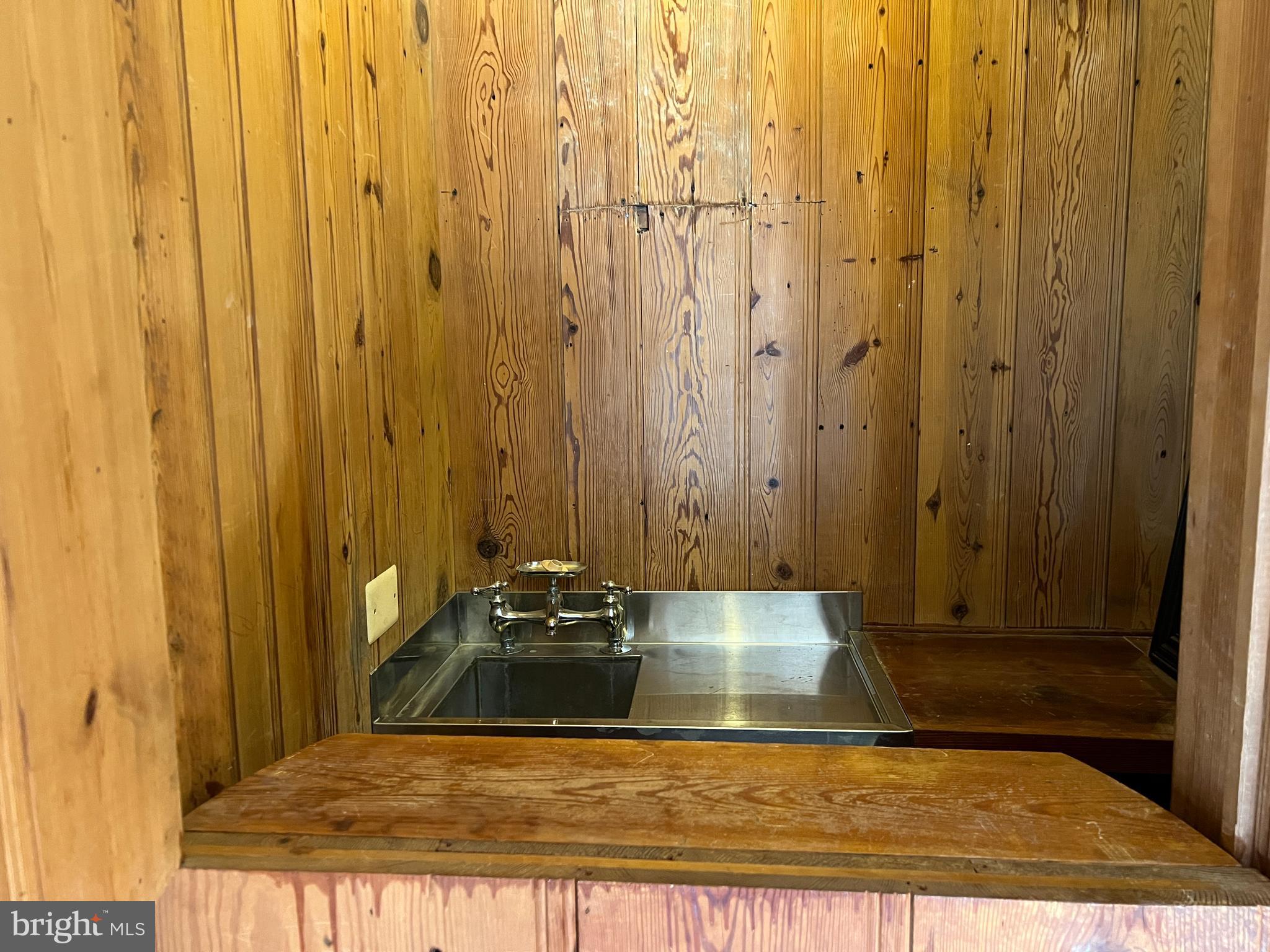 MARSHALL, VA - Residential Lease