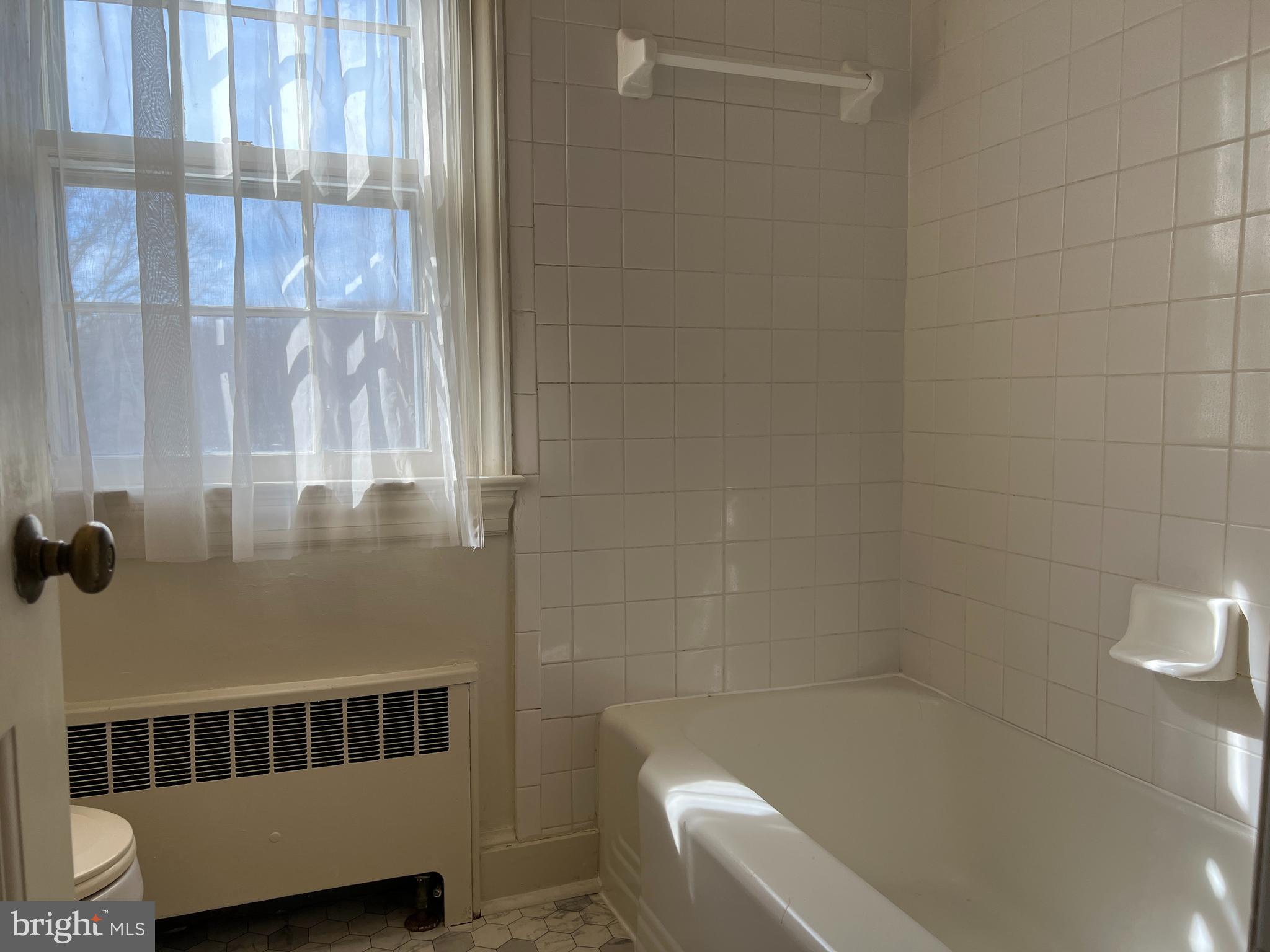 MARSHALL, VA - Residential Lease