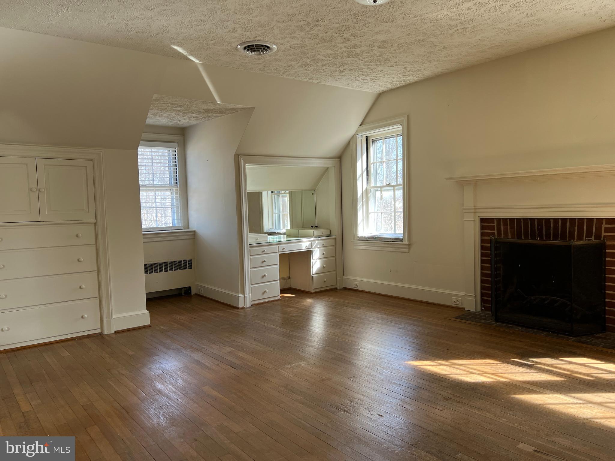 MARSHALL, VA - Residential Lease