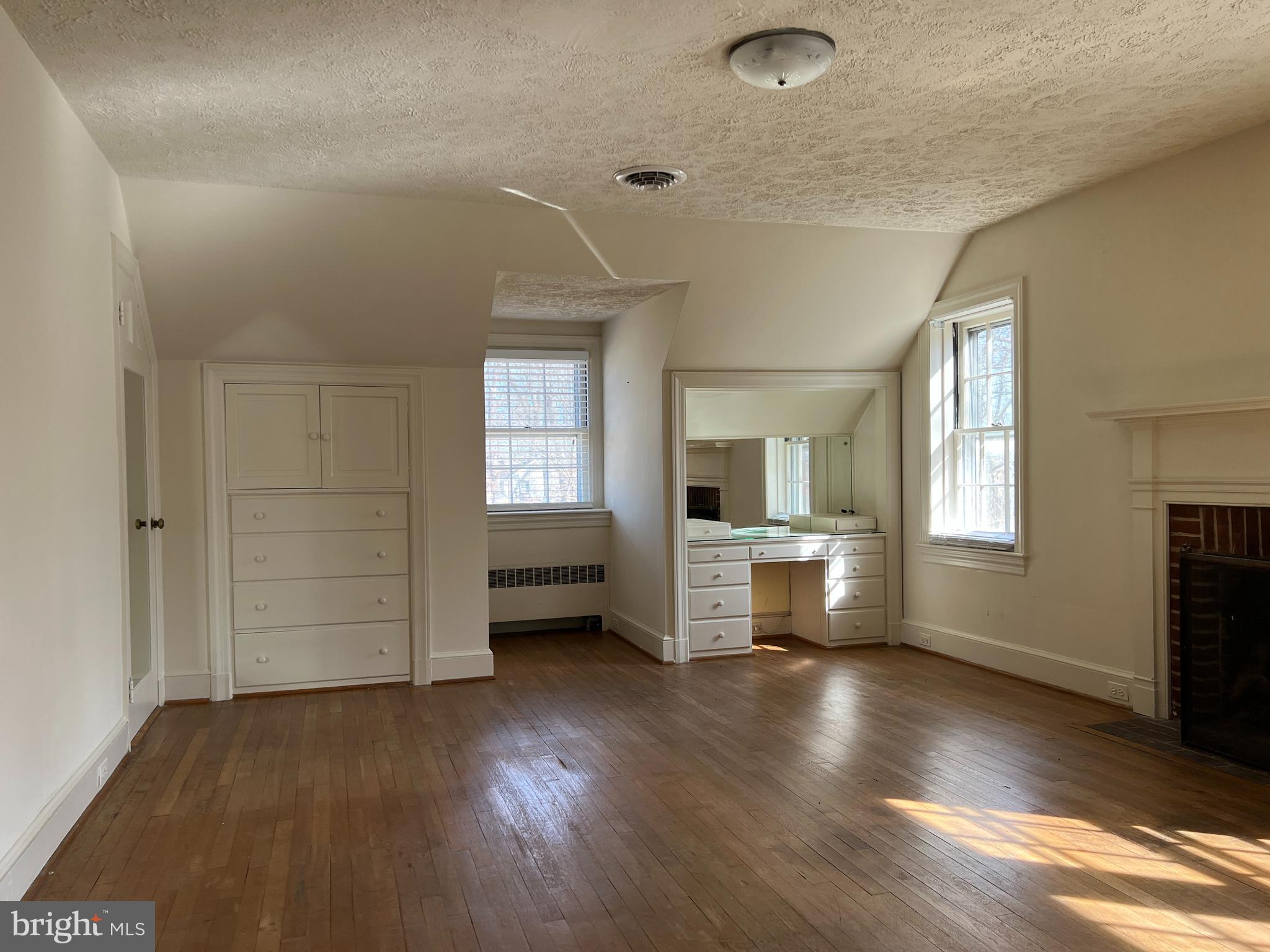 MARSHALL, VA - Residential Lease