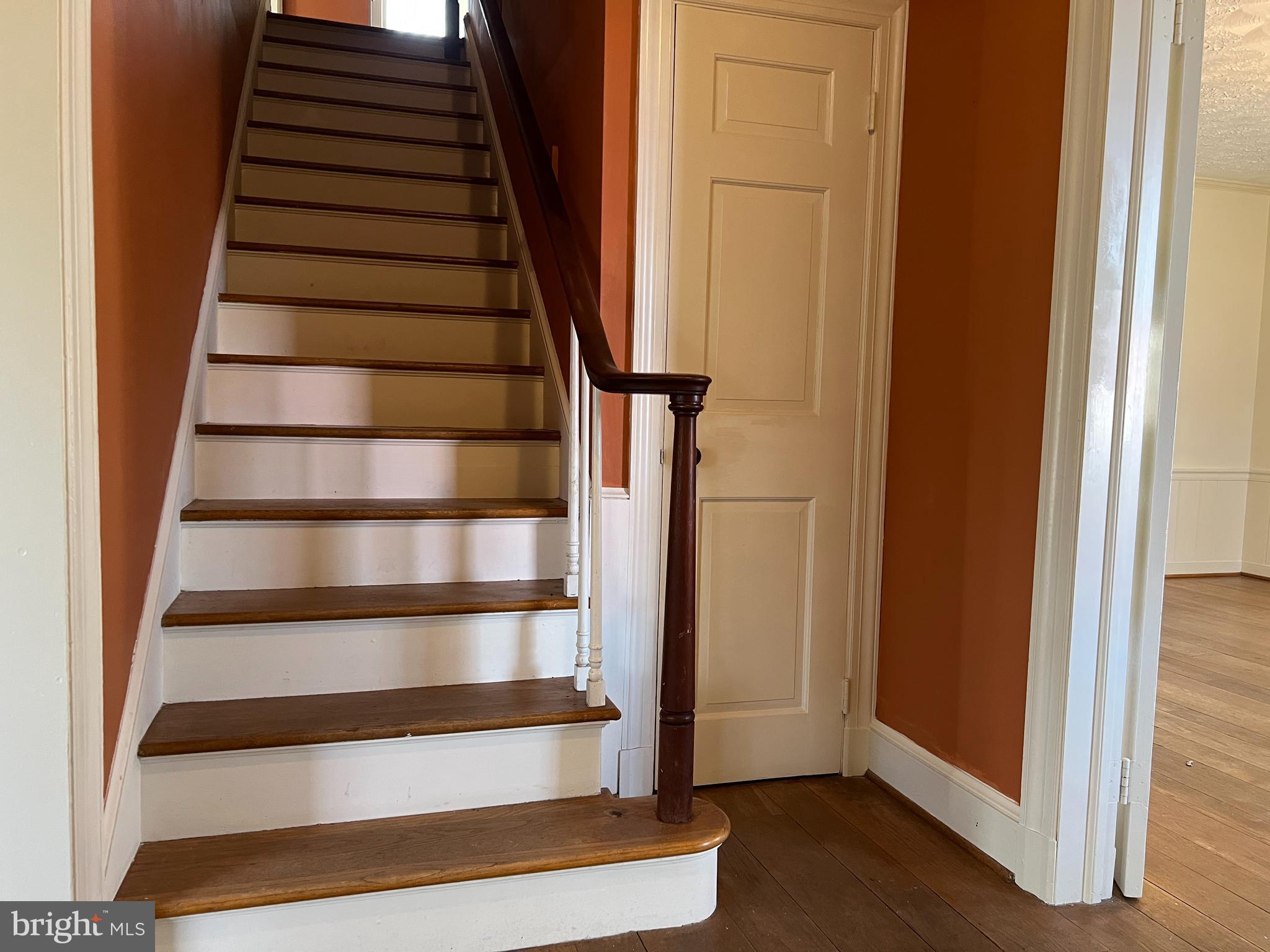 MARSHALL, VA - Residential Lease