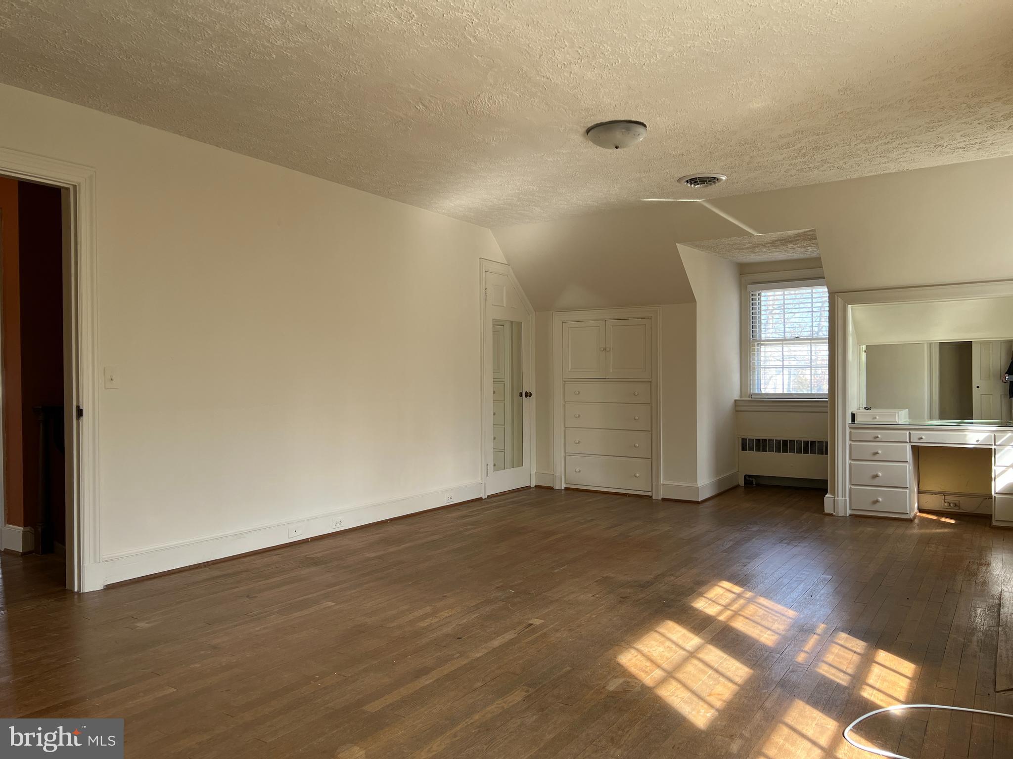 MARSHALL, VA - Residential Lease