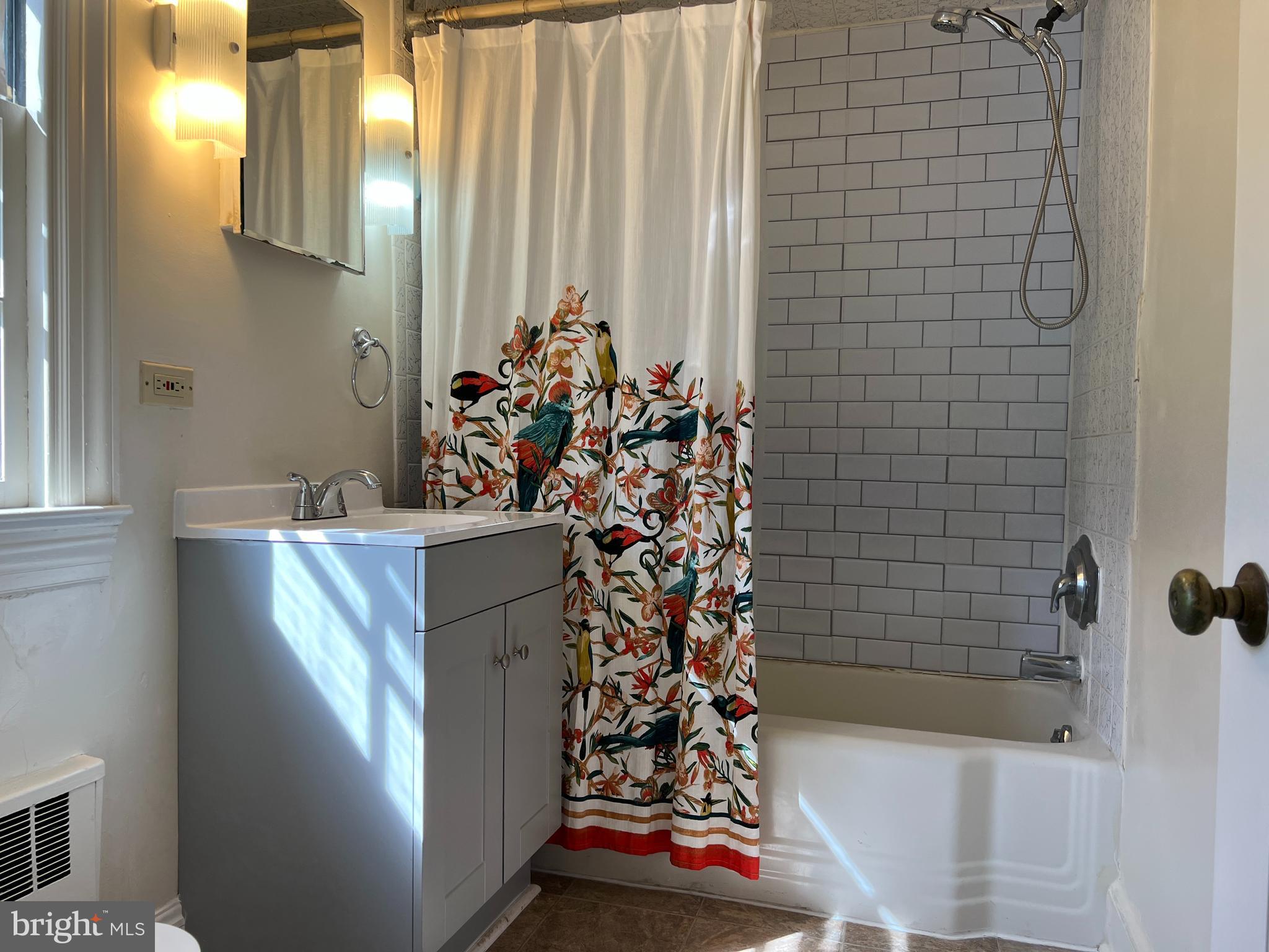 MARSHALL, VA - Residential Lease