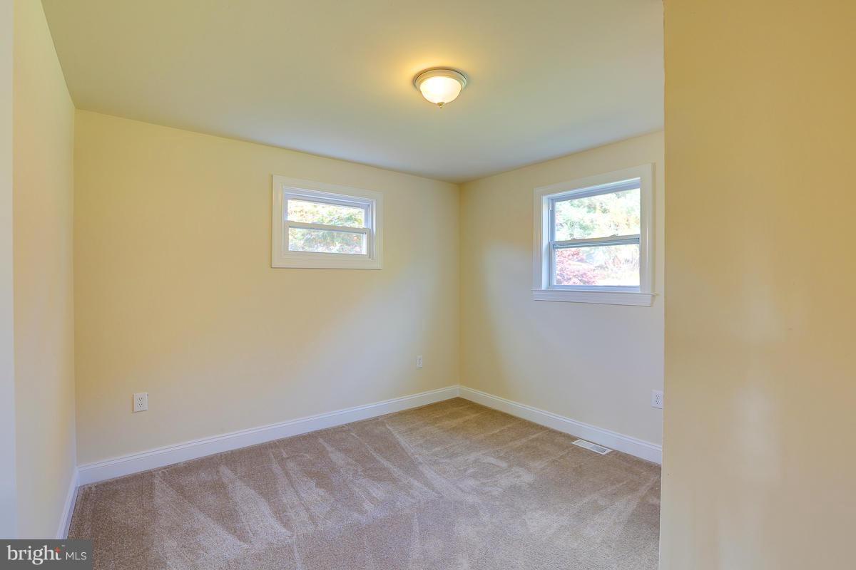 TOLLGATE - Residential