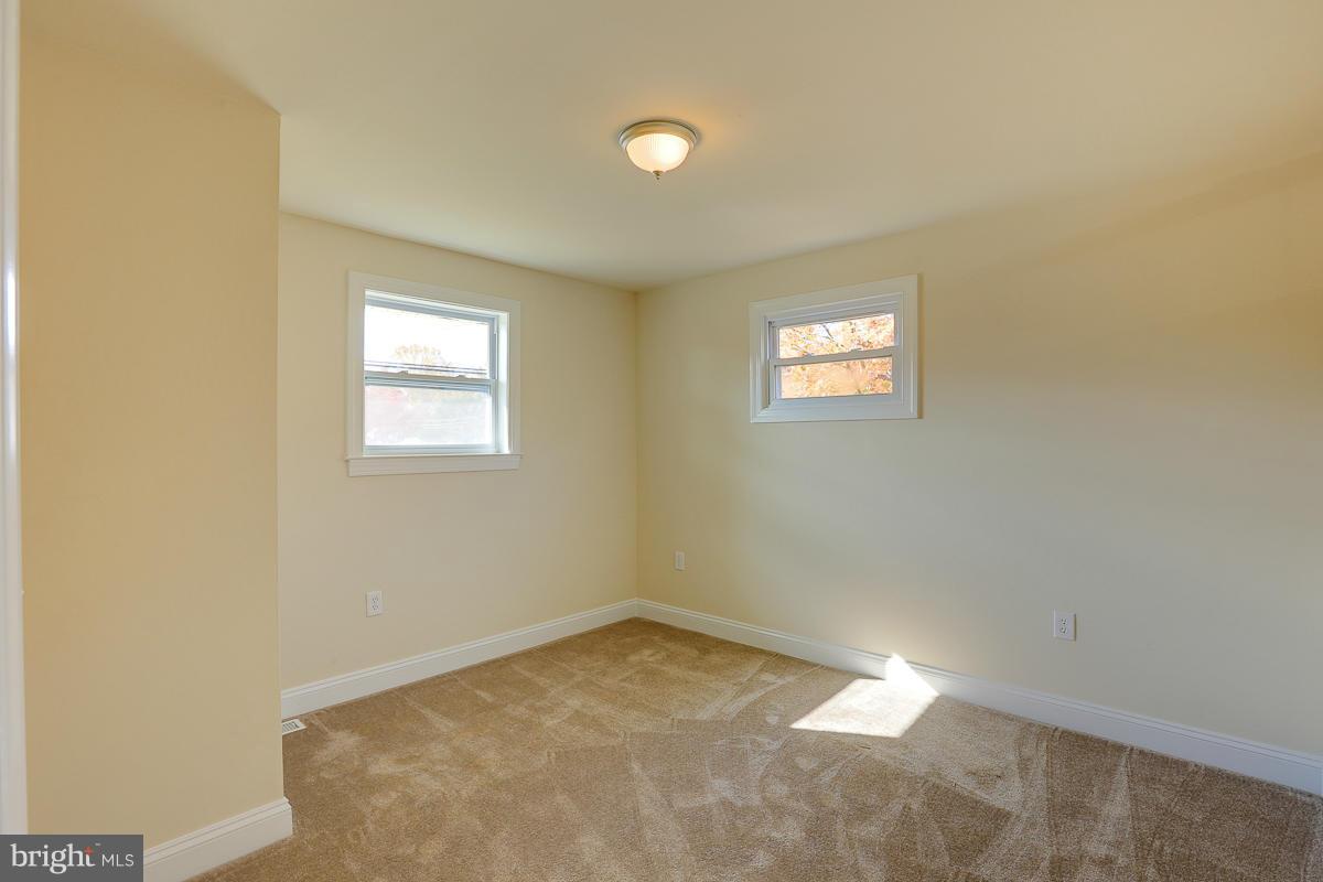 TOLLGATE - Residential