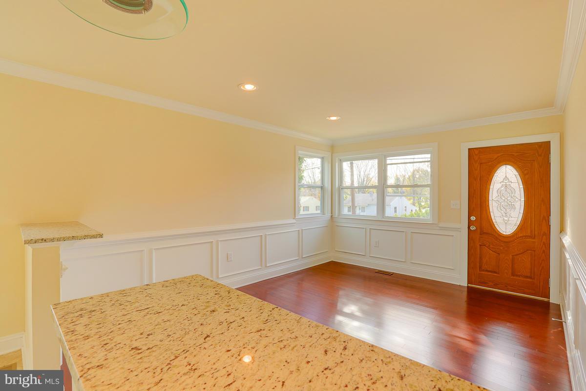 TOLLGATE - Residential