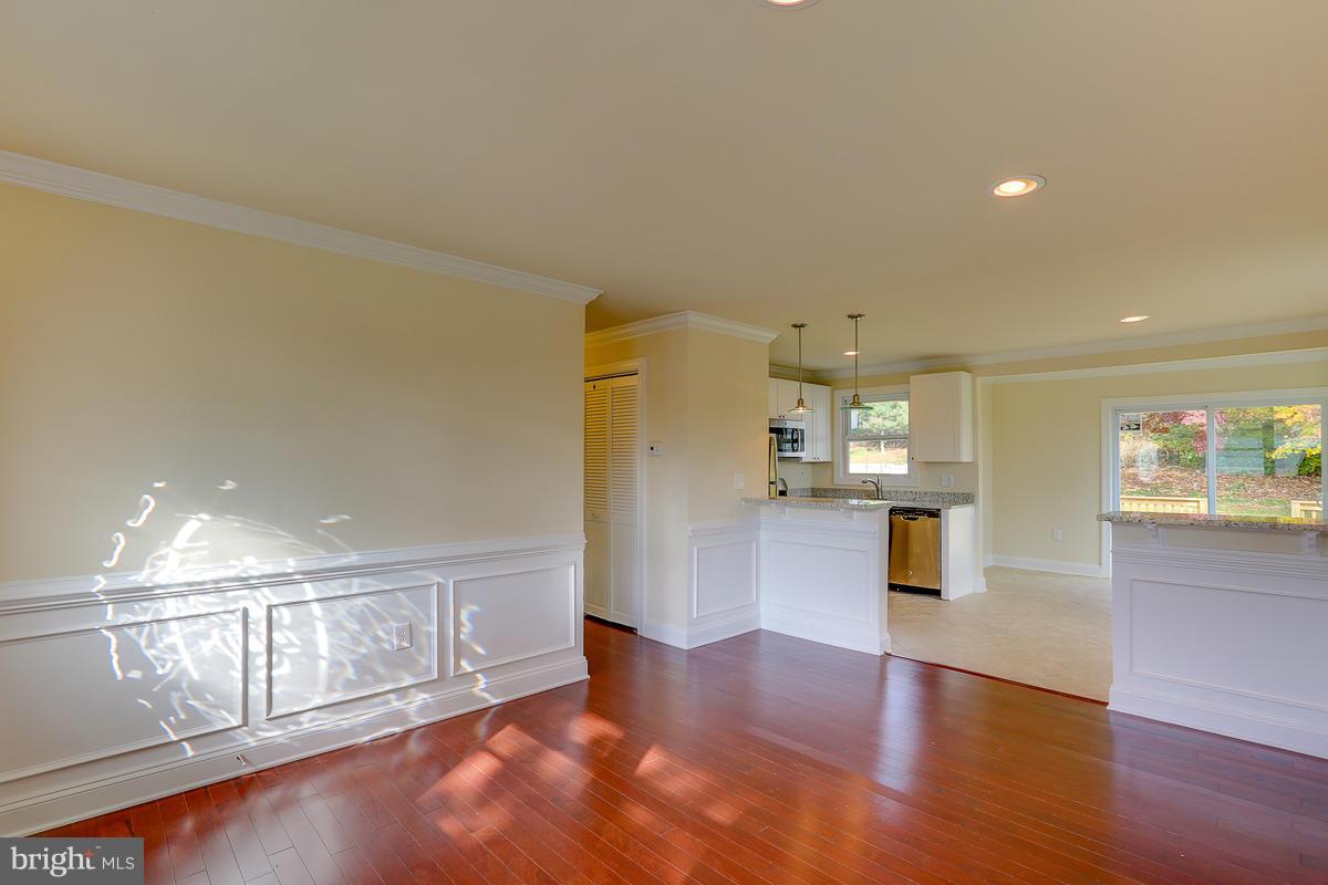 TOLLGATE - Residential